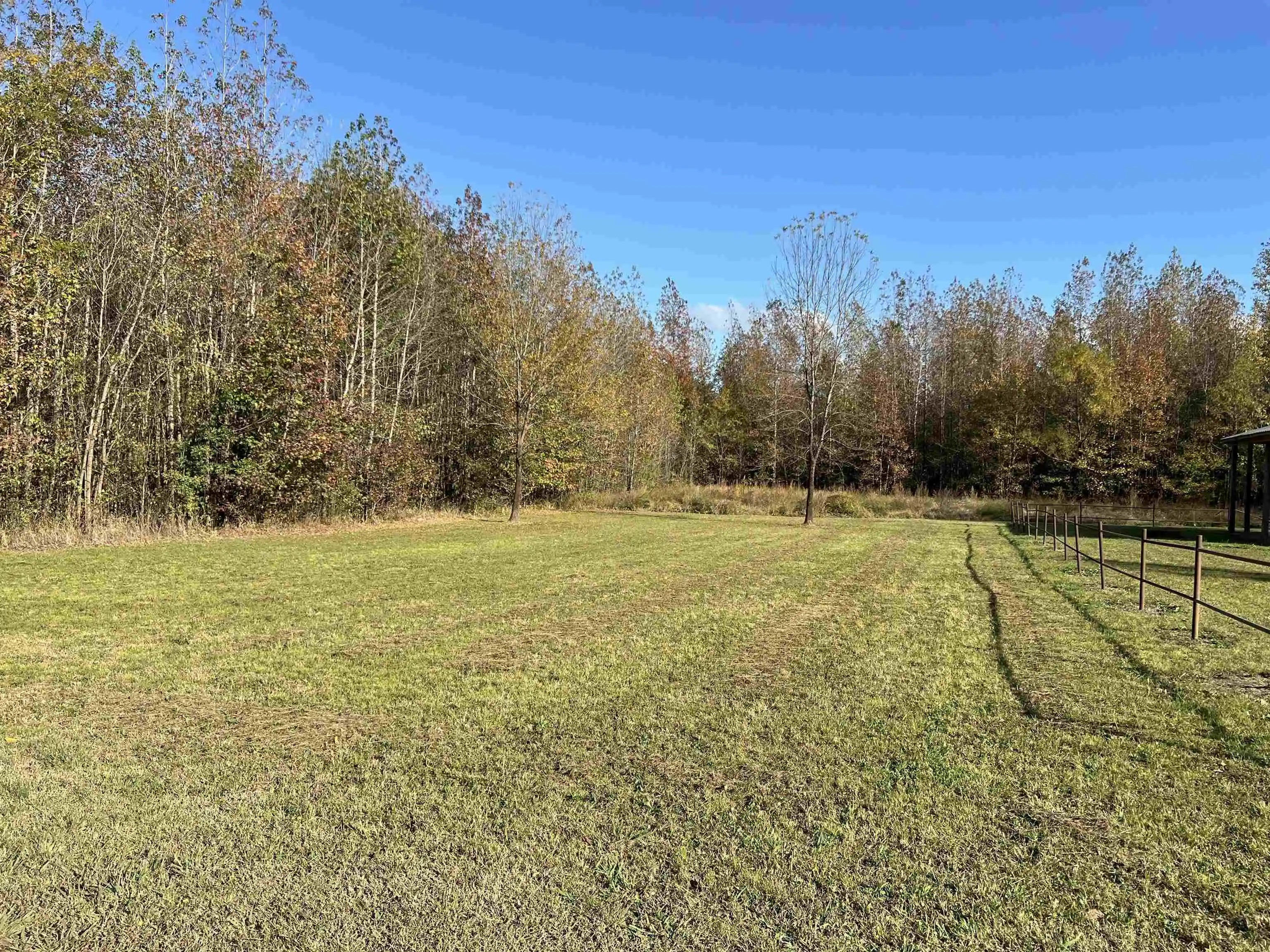 2nd image of 88 & 89 Towboat Ln, Adamsville, TN 38310 | MLS# 10217835