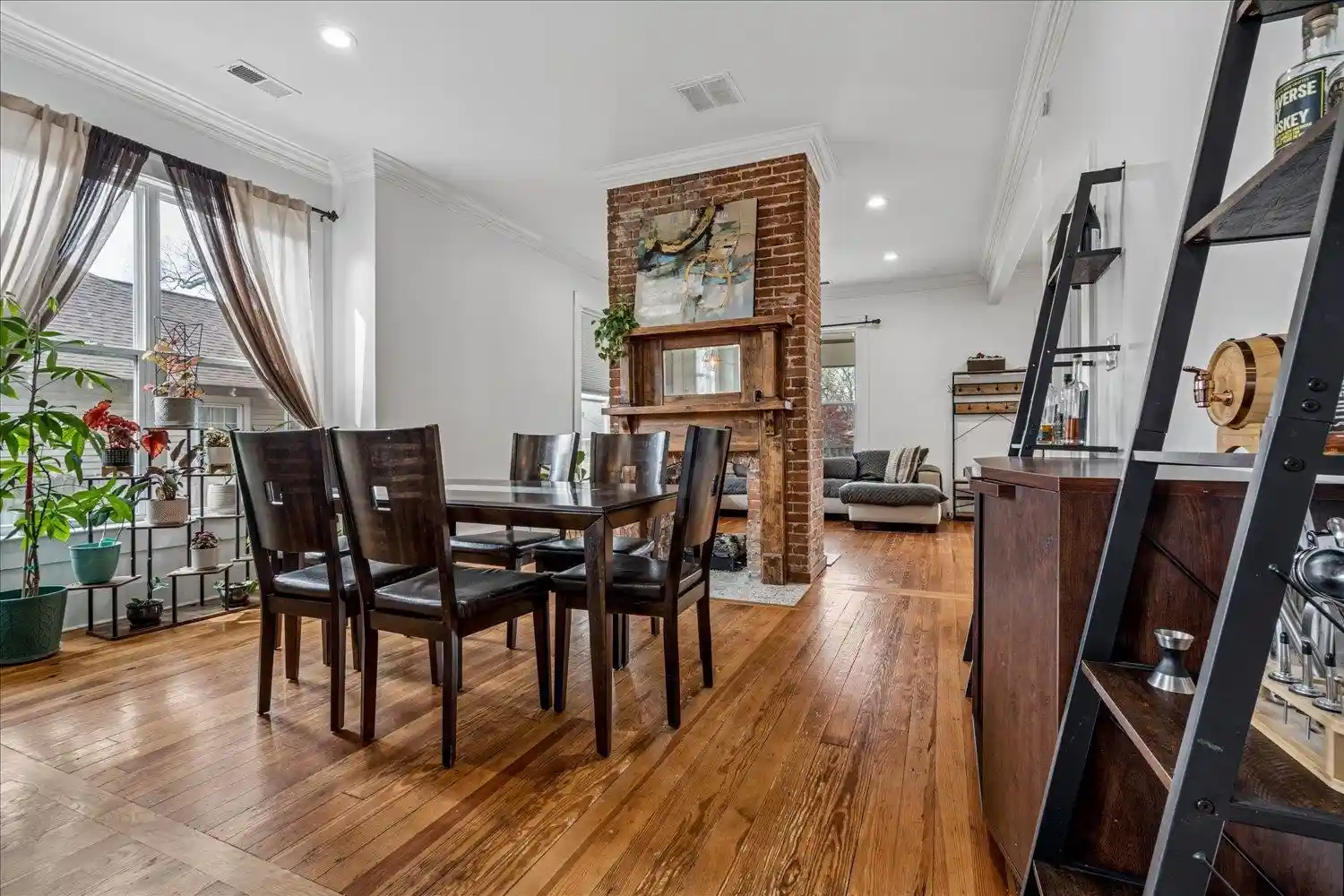 3rd image of 2049 Felix Ave, Memphis, TN 38104 | MLS# 10217844