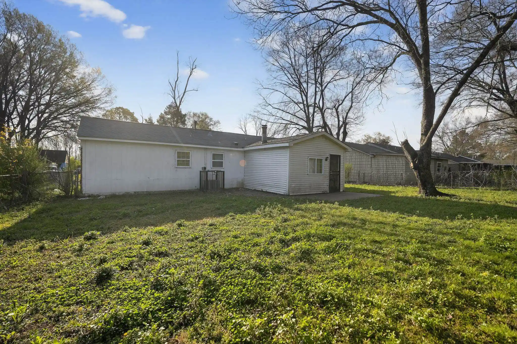 Photo 3 of Sale Pending at 4989 Mike Dr, Memphis, TN 38127 | MLS# 10217853 | Listing updated on 2026-09-09