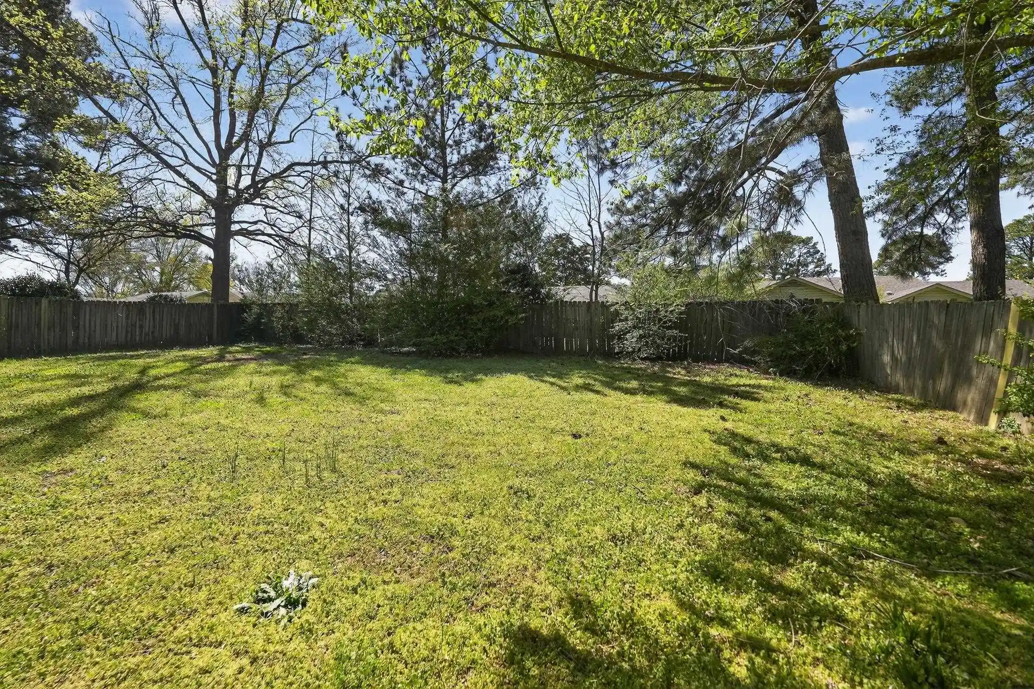 Homes for sale in Memphis, TN | 4537 Whiteside St, Memphis, TN 38109 | MLS# 10217859