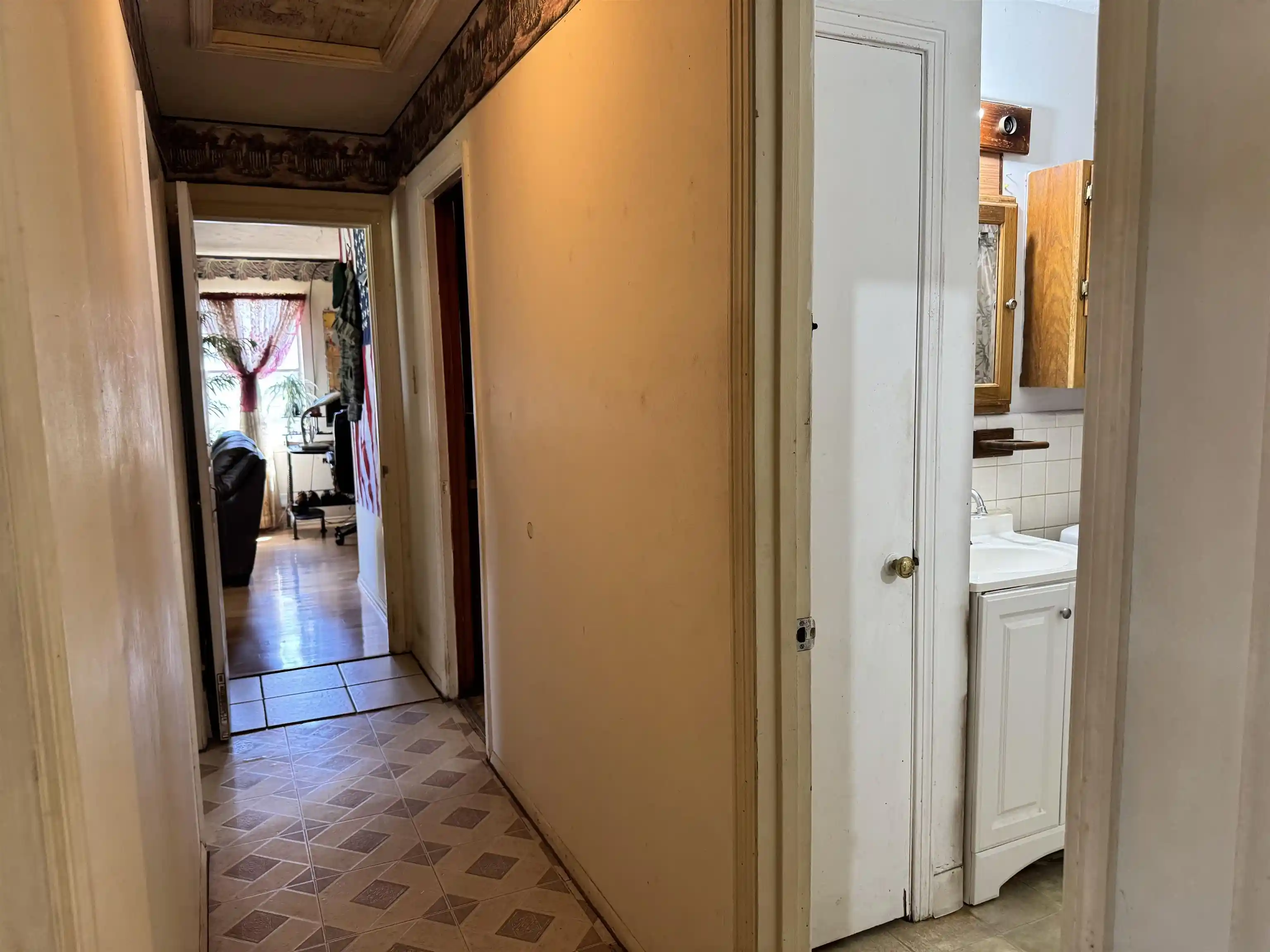 5th image of 3083 Cherry Rd, Memphis, TN 38118 | MLS# 10217931