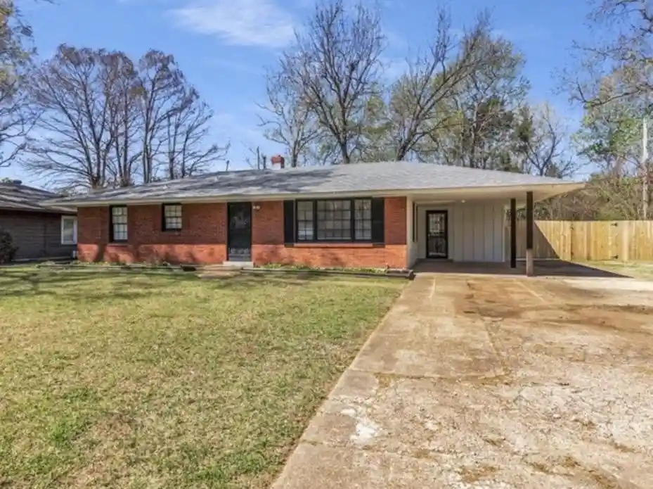 Homes for sale in Memphis, TN | 4835 Dianne Dr, Memphis, TN 38116 | MLS# 10217964