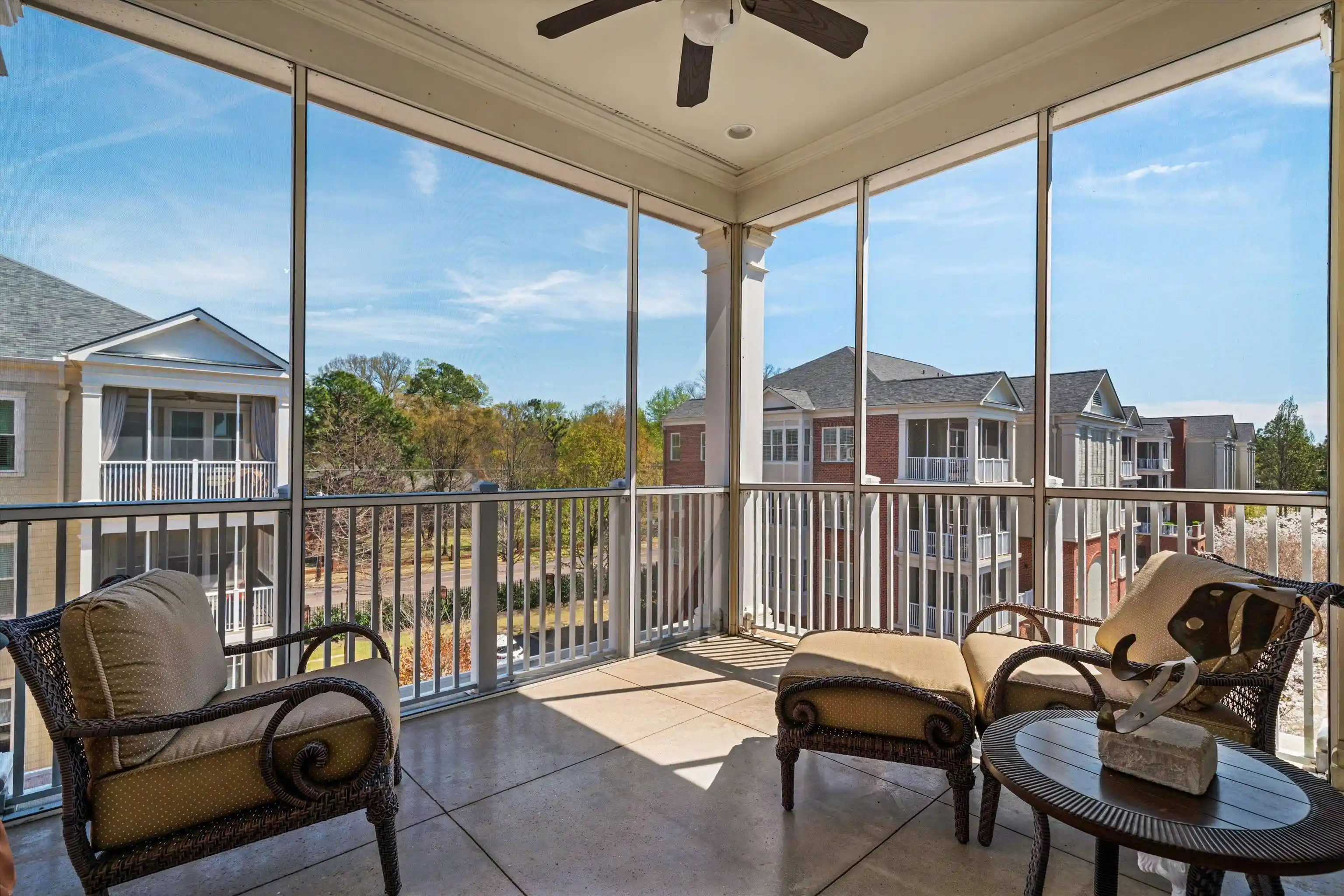 4th image of 5194 Lexington Clb Cv, Memphis, TN 38117