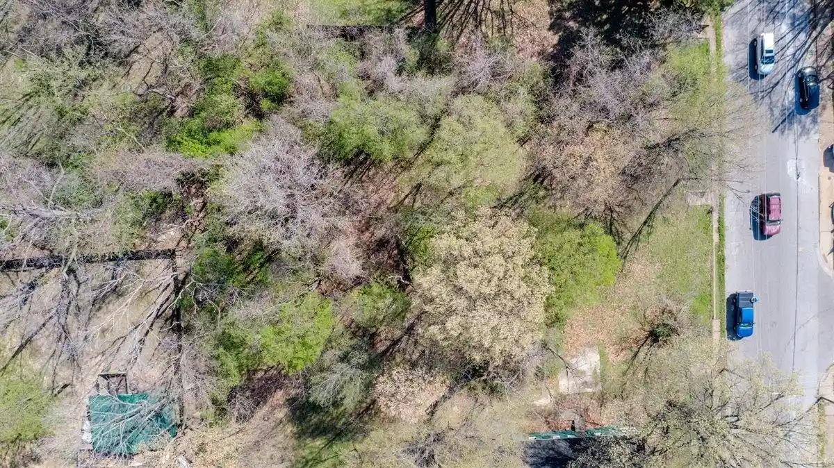Photo 2 of Land for sale at W Person Ave, Memphis, TN 38109 | MLS# 10218028 | Listing updated on 2026-03-30