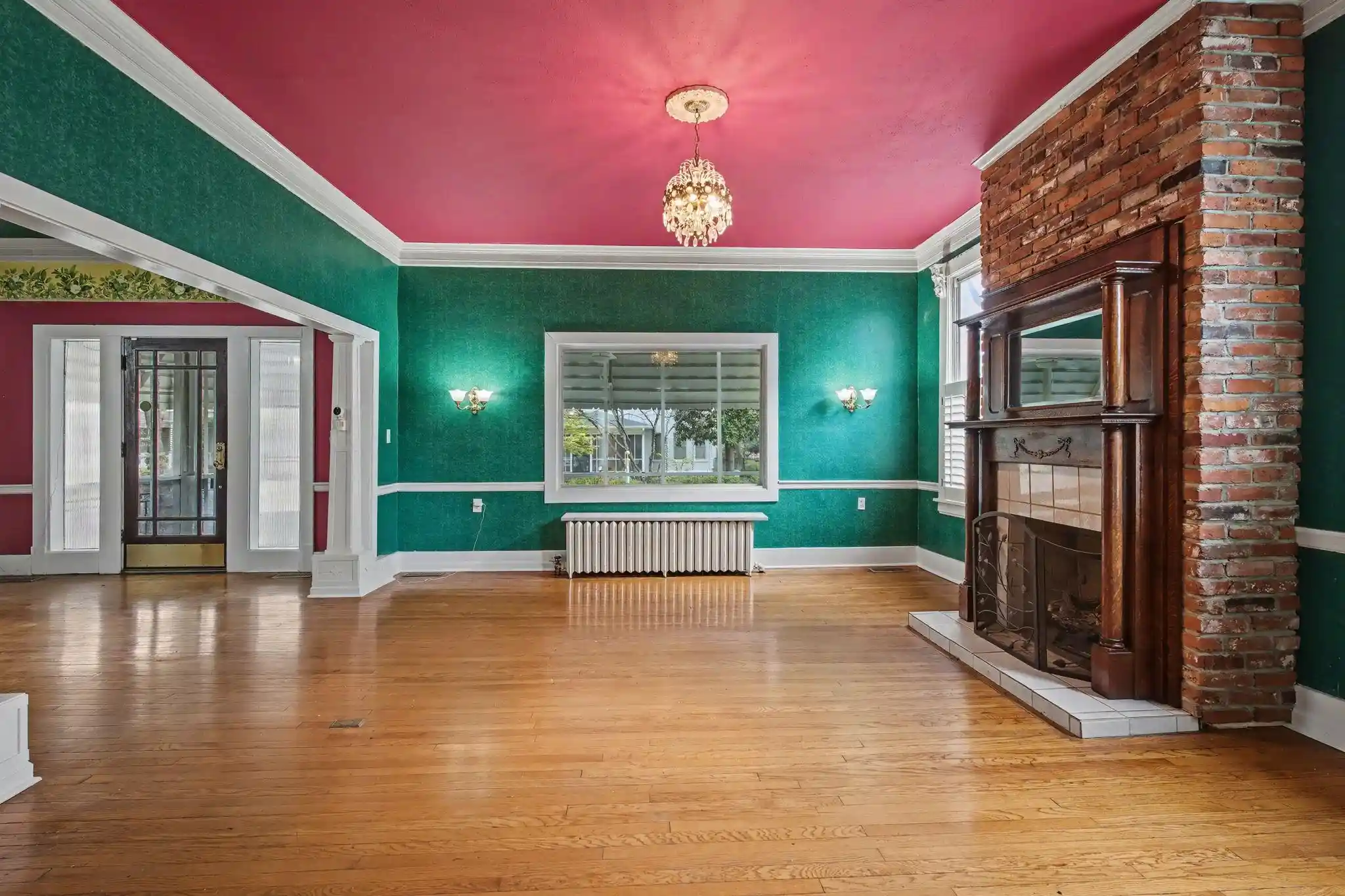 2nd image of 1361 Vinton Ave, Memphis, TN 38104 | MLS# 10218168