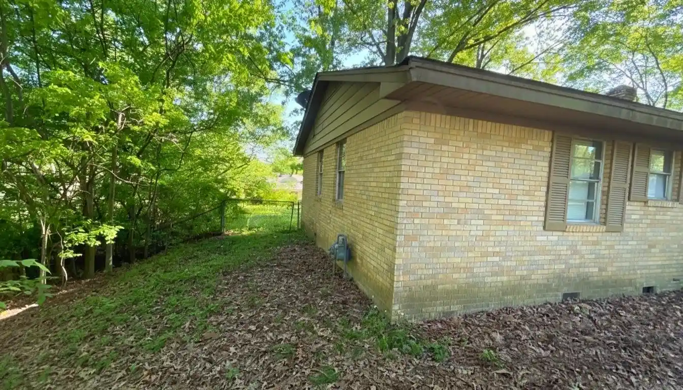 Photo 3 of Sale Pending at 1907 Kingsley Ave, Memphis, TN 38127 | MLS# 10218251 | Listing updated on 2026-10-05