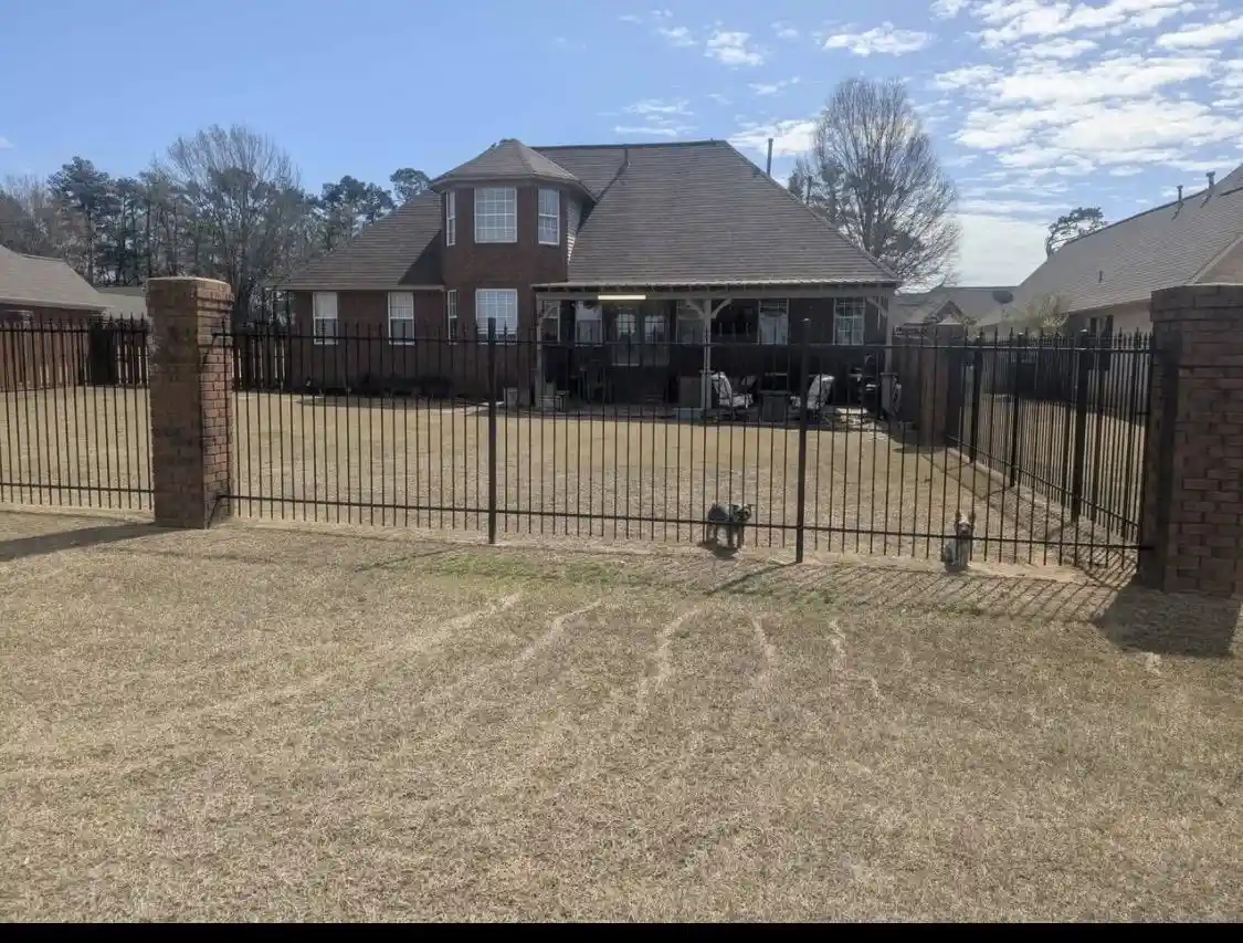 3rd image of 112 Fairway Dr, Covington, TN 38019 | MLS# 10218321