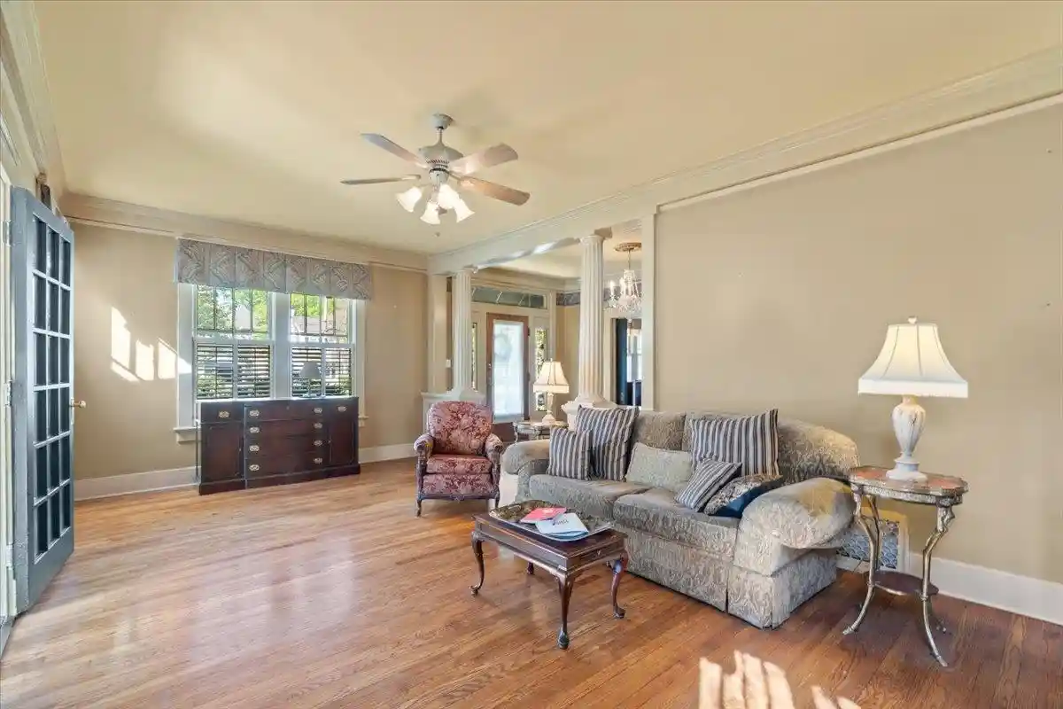 4th image of 660 S Mclean Blvd, Memphis, TN 38104 | MLS# 10218491