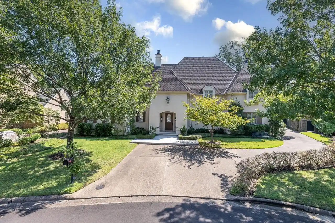 1st image of 1244 Cherbourg Ln, Memphis, TN 38120 | MLS# 10218538
