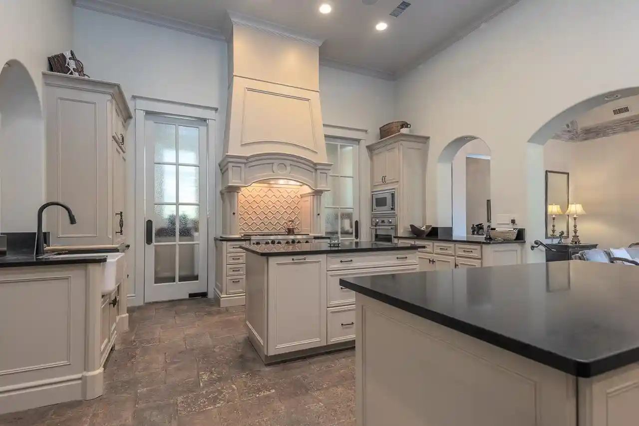 2nd image of 1244 Cherbourg Ln, Memphis, TN 38120 | MLS# 10218538