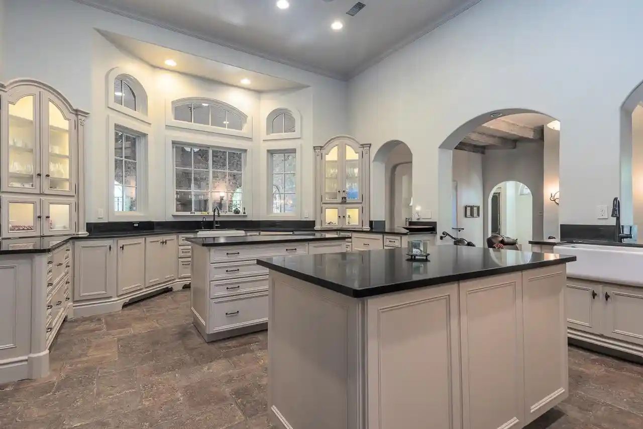 37th image of 1244 Cherbourg Ln, Memphis, TN 38120 | MLS# 10218538