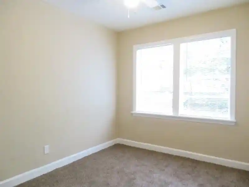 Listing Photo 5 - Condo for sale in building located at 508 E Dison Ave, Memphis, TN 38106