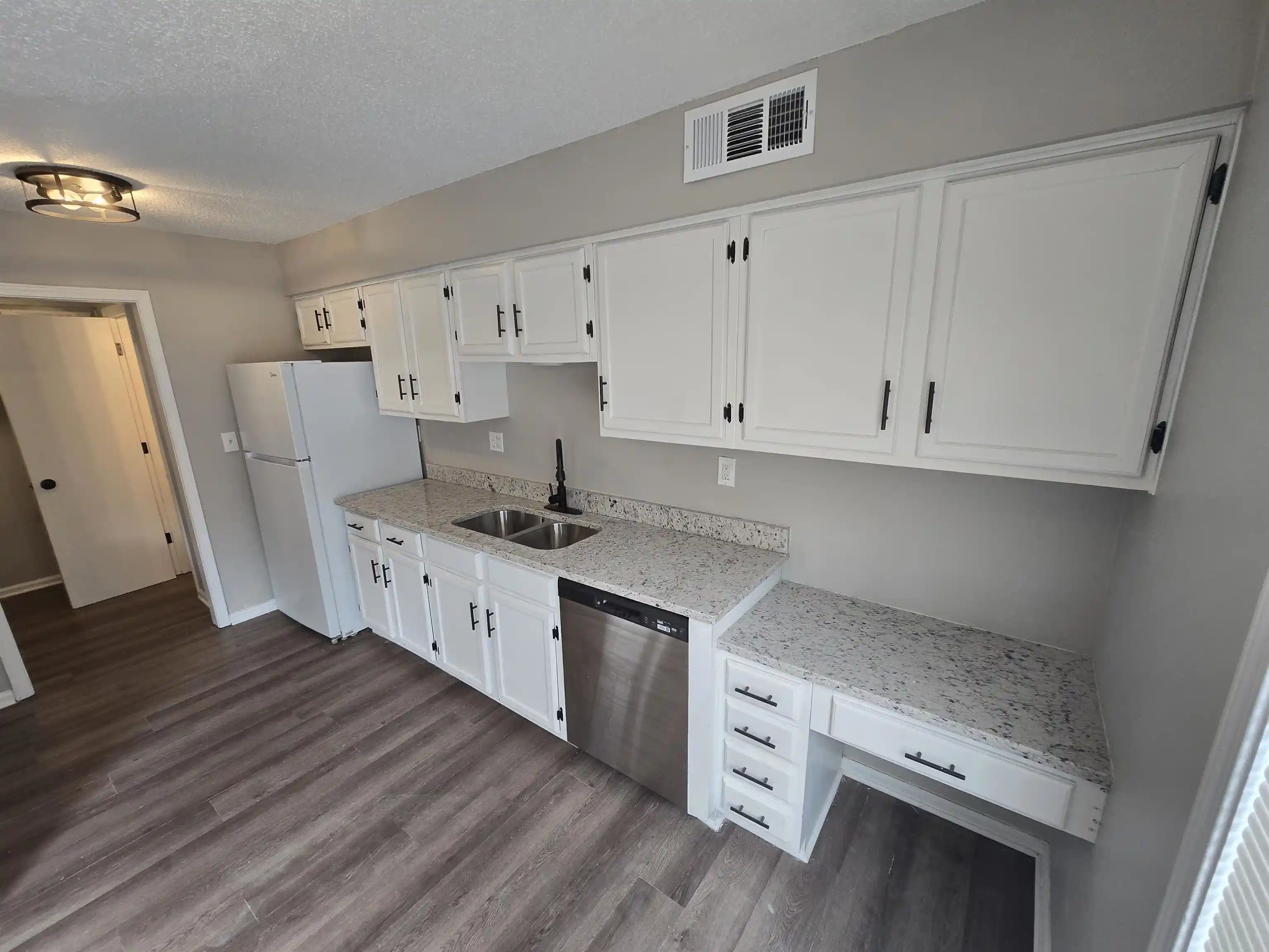 Photo 4 of Condo for sale at 3173 Tulip Poplar Dr #3173, Memphis, TN 38115 | MLS# 10218608 | Listing updated on 2026-04-07