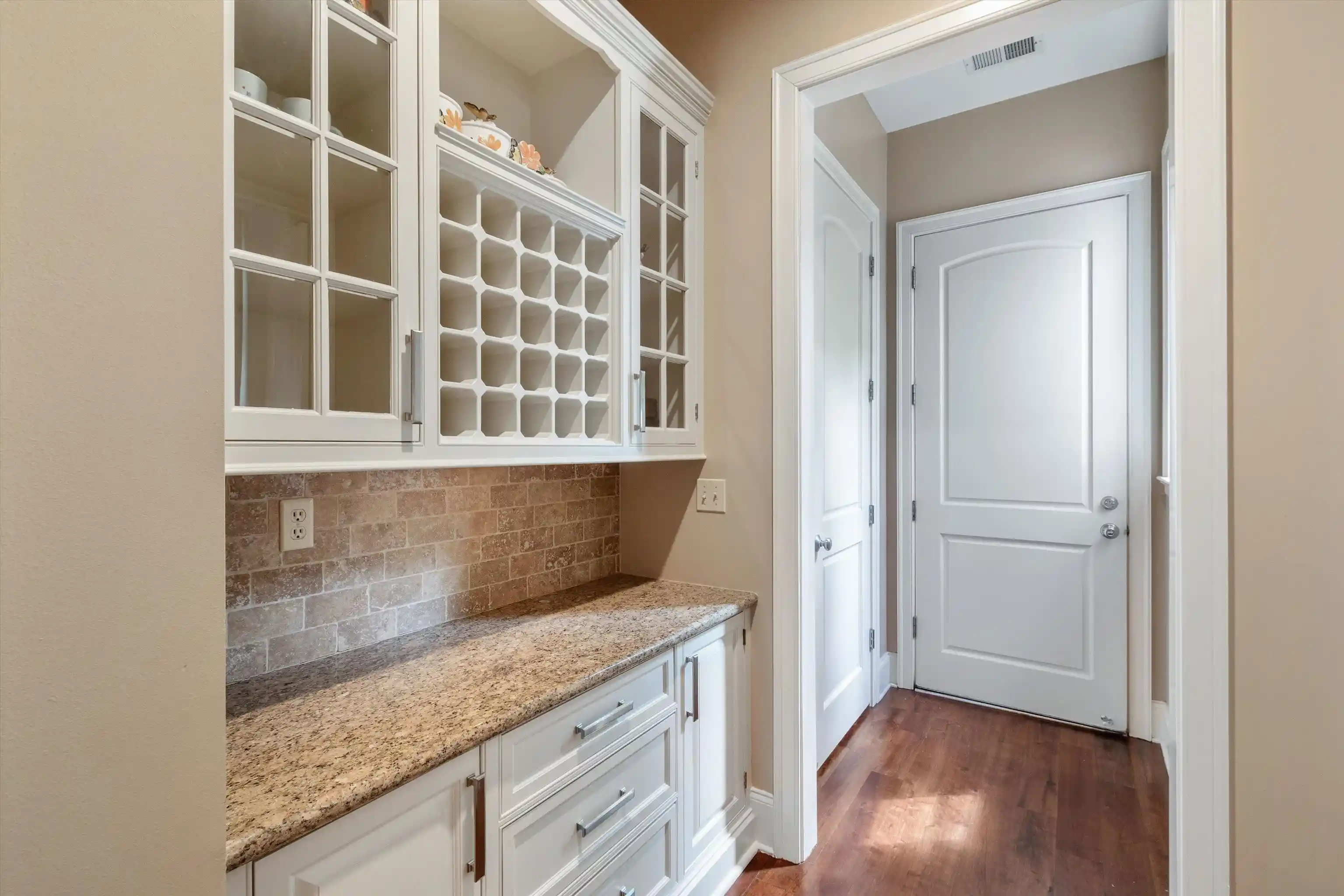 5th image of 6032 Evensong Cv, Memphis, TN 38120 | MLS# 10218612