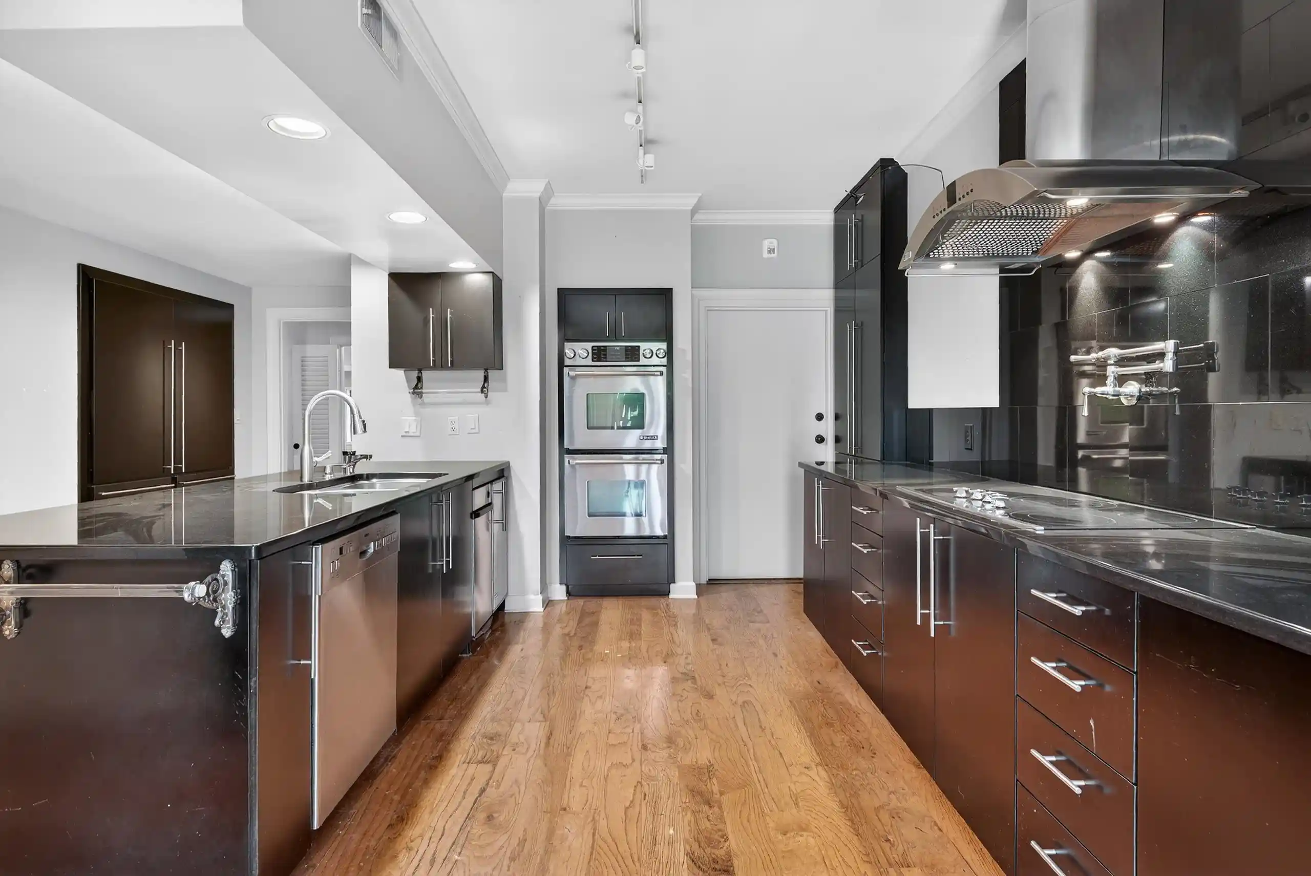 Photo 3 of Townhouse for sale at 585 S Greer St #400, Memphis, TN 38111 | MLS# 10218726 | Listing updated on 2026-08-13