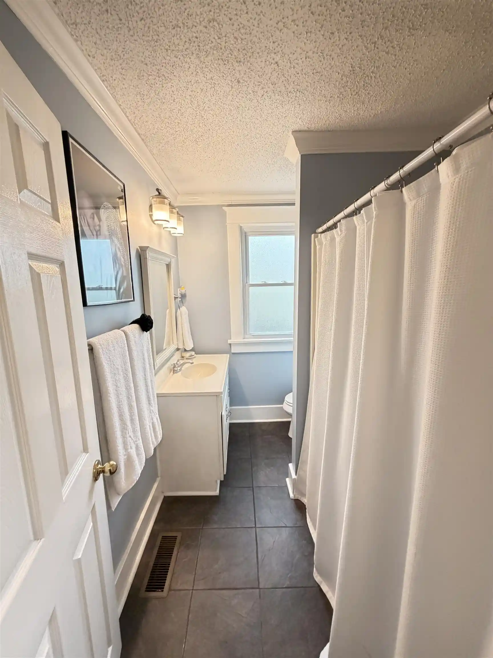 2nd image of 1051 S Rembert St, Memphis, TN 38104 | MLS# 10218831