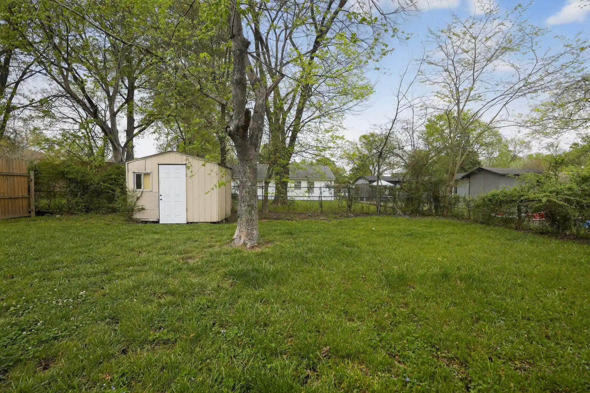 Photo 2 of Sale Pending at 794 Margie Dr, Memphis, TN 38127 | MLS# 10218880 | Listing updated on 2026-09-11