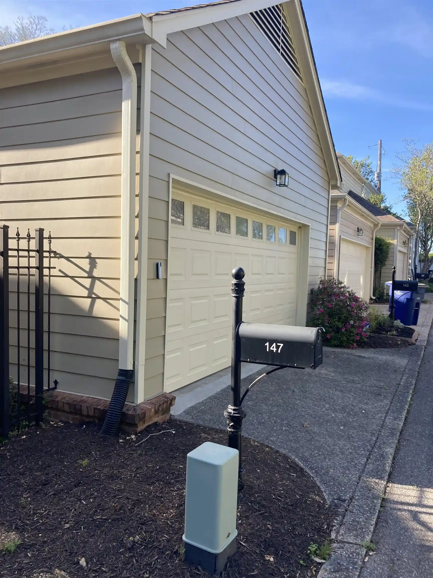 Photo 4 of Townhouse for sale at 147 Greeff Ln, Memphis, TN 38111 | MLS# 10218901 | Listing updated on 2026-09-11