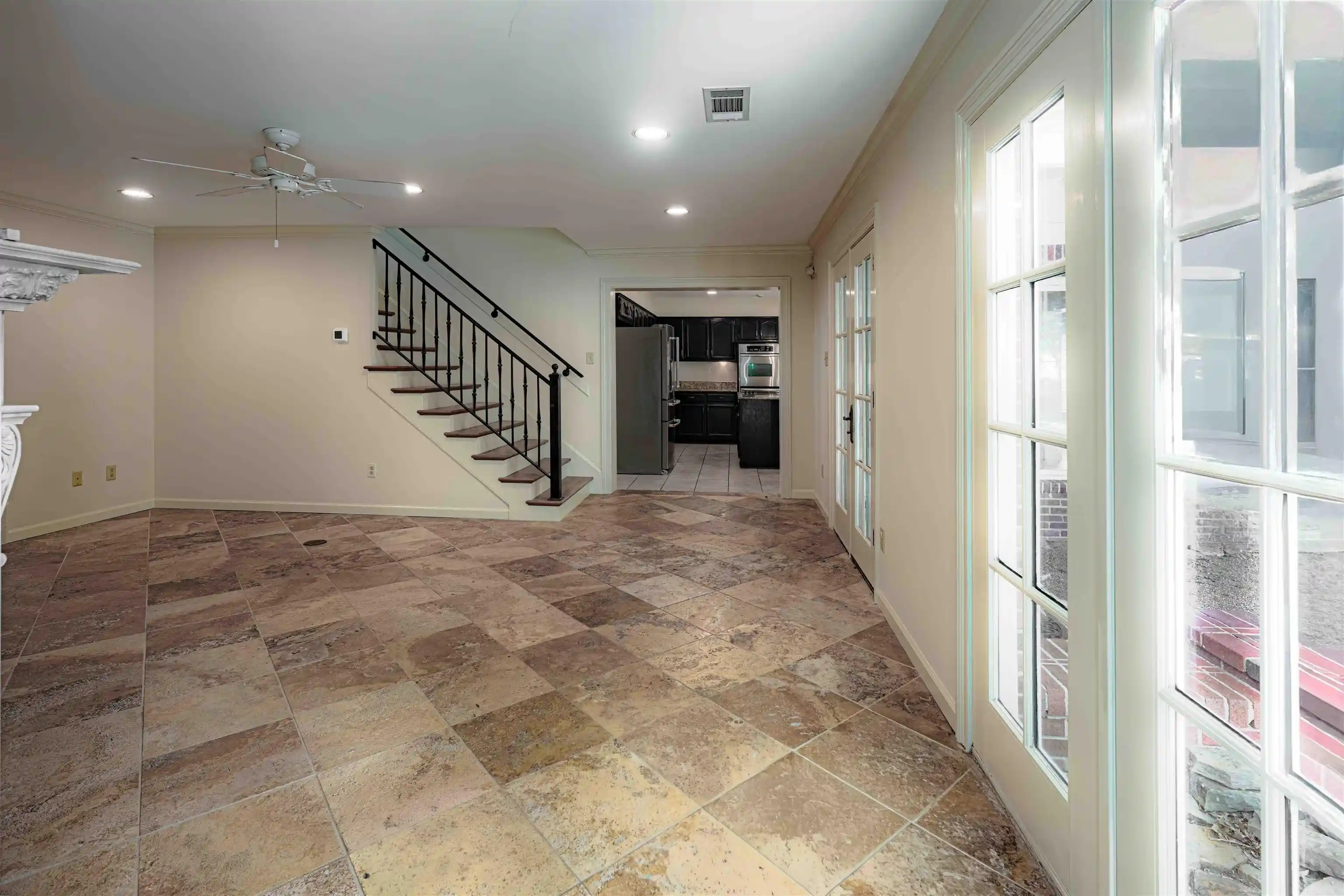 Photo 3 of Single family home for sale at 947 Rolling Oaks Ln, Collierville, TN 38017 | MLS# 10218904 | Listing updated on 2026-09-01