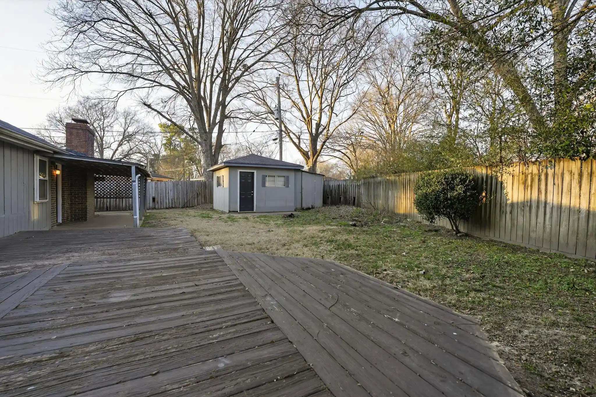Photo 2 of Sale Pending at 5070 Quince Rd, Memphis, TN 38117 | MLS# 10218995 | Listing updated on 2026-09-11