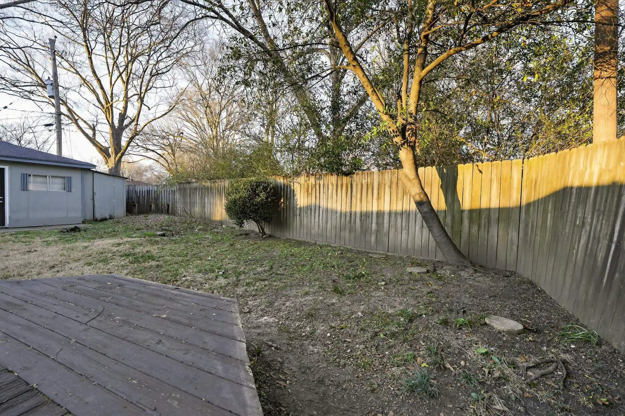 Photo 3 of Sale Pending at 5070 Quince Rd, Memphis, TN 38117 | MLS# 10218995 | Listing updated on 2026-09-11