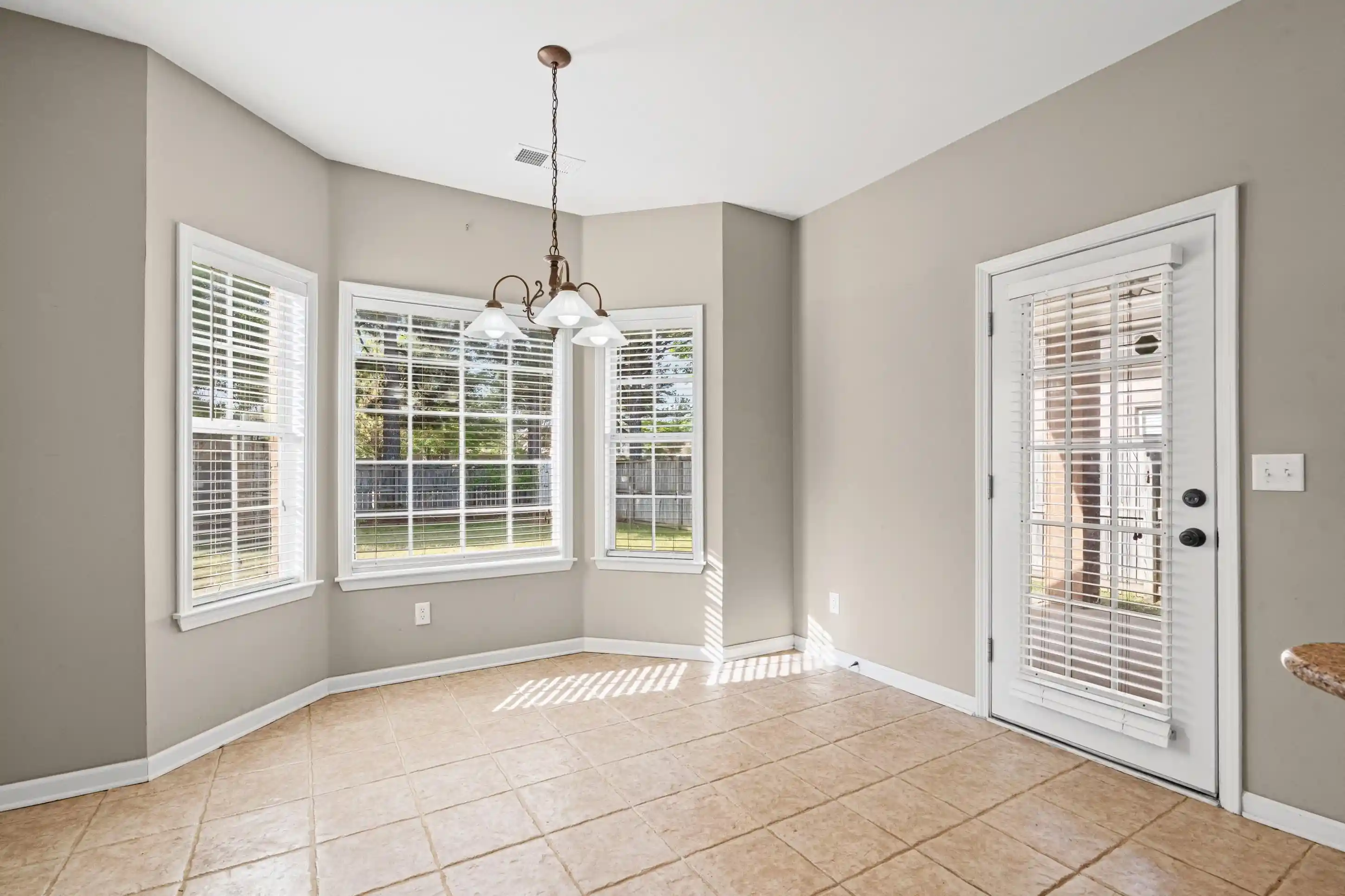 Homes for sale in Collierville, TN | 10471 Ashboro Dr, Collierville, TN 38017 | MLS# 10219117