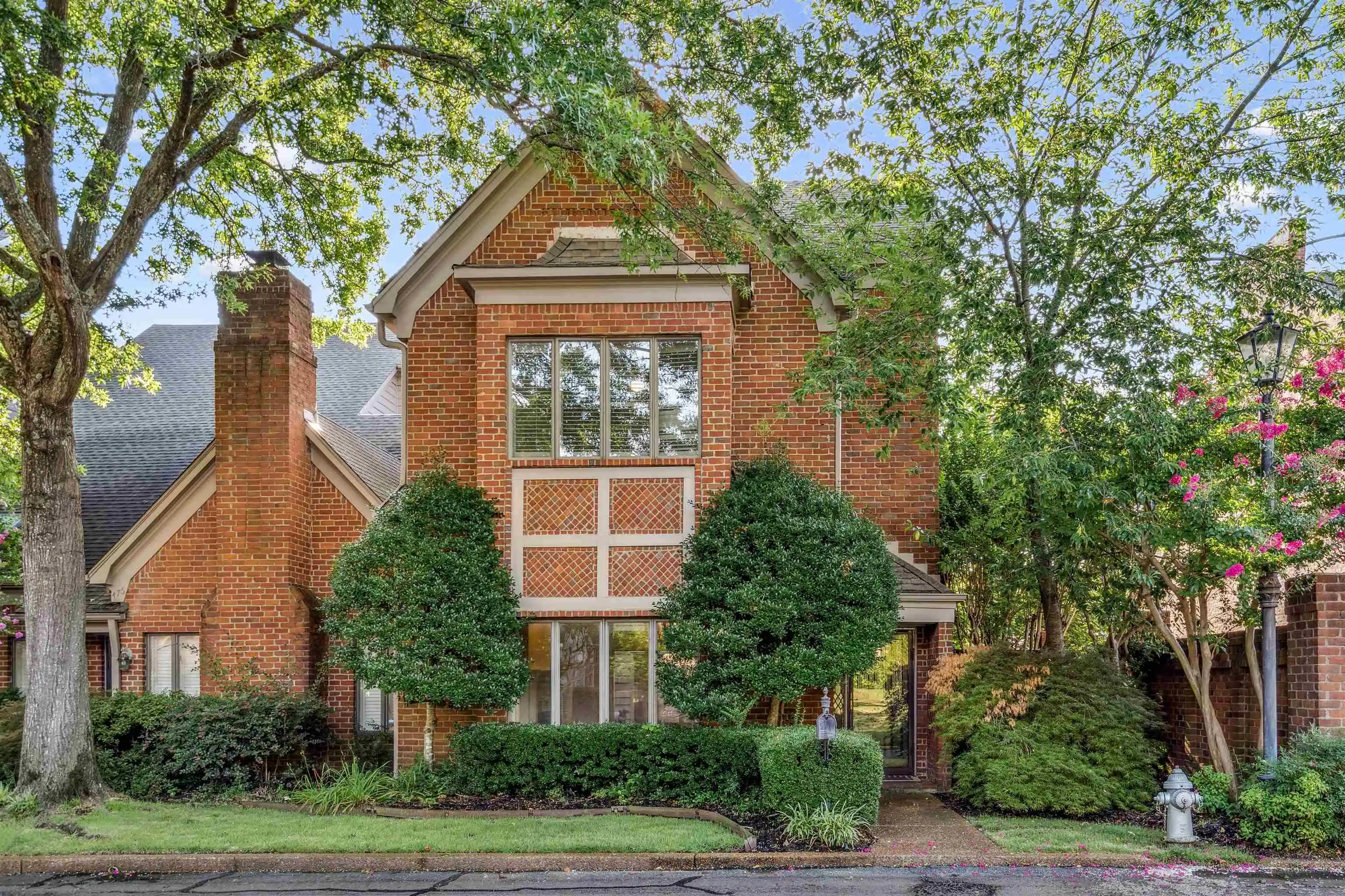 1st image of 478 W Racquet Club Pl Dr #478, Memphis, TN 38117 | MLS# 10219121