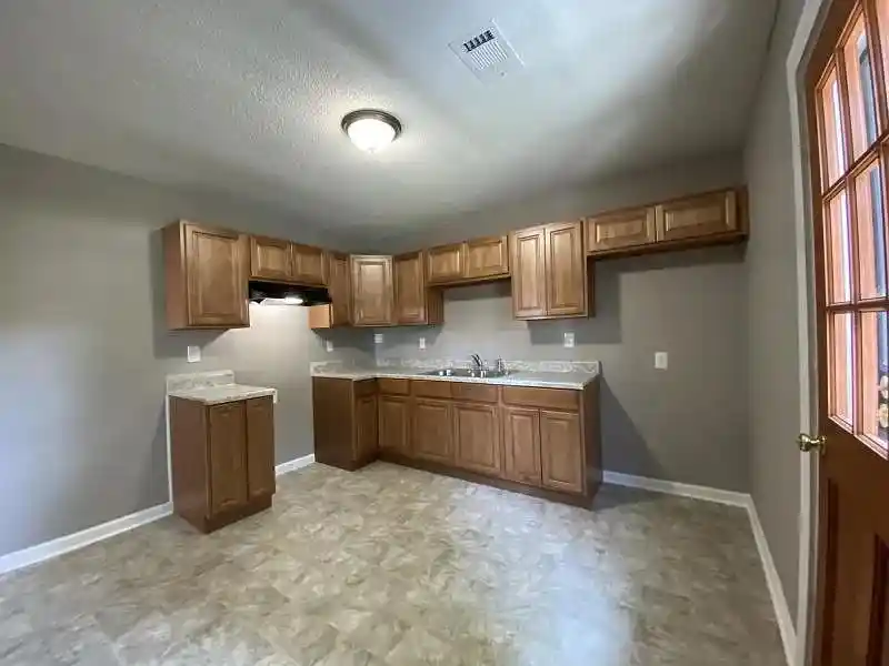 Photo 3 of Single family home for sale at 247 Modder Ave, Memphis, TN 38109 | MLS# 10219134 | Listing updated on 2026-10-06