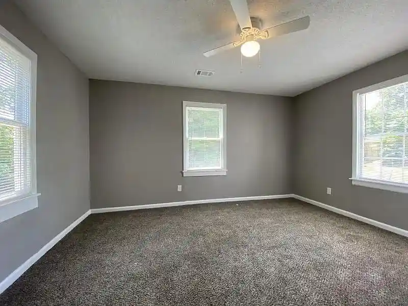 Photo 8 of Single family home for sale at 247 Modder Ave, Memphis, TN 38109 | MLS# 10219134 | Listing updated on 2026-10-06