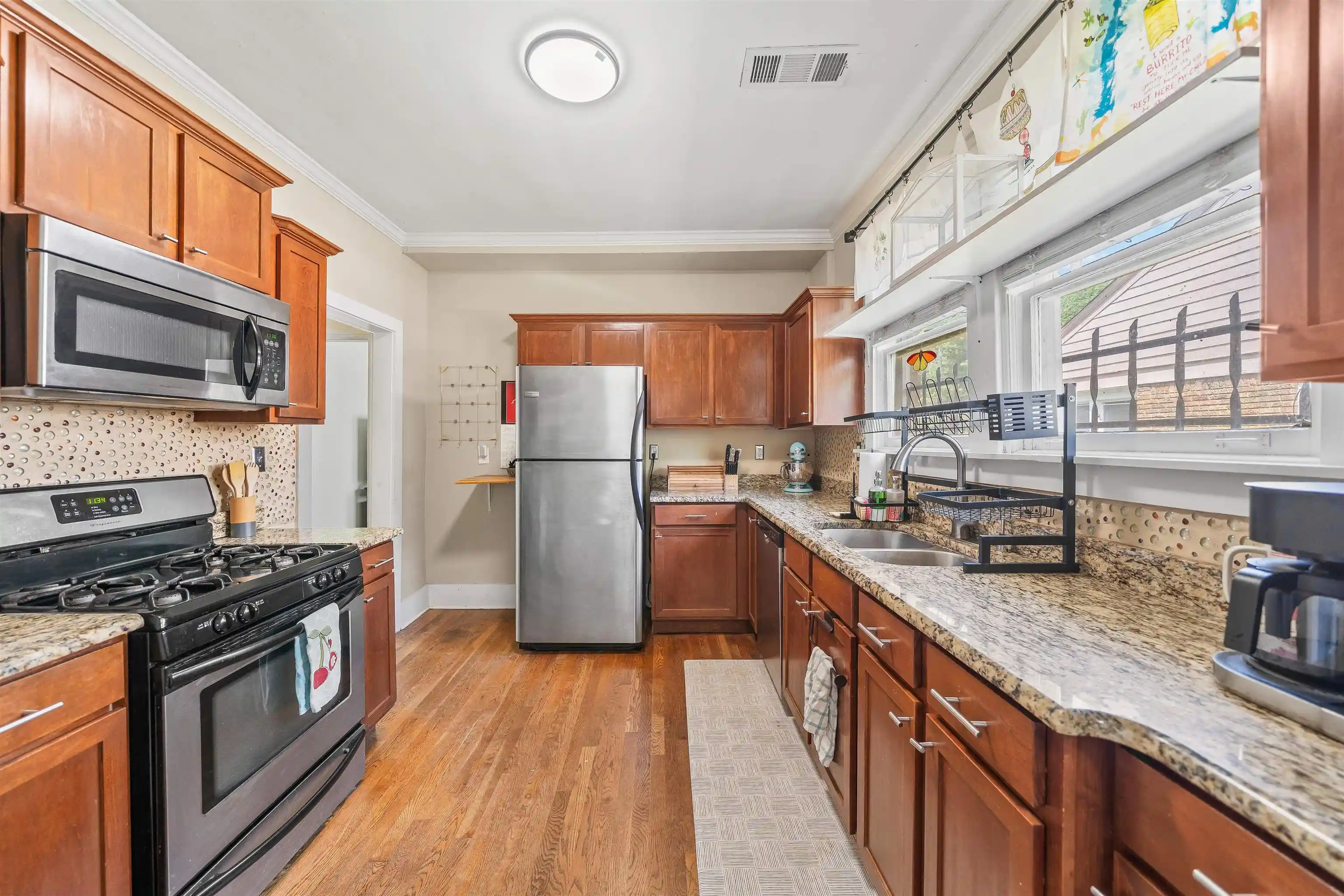 3rd image of 670 Maury St, Memphis, TN 38107 | MLS# 10219153