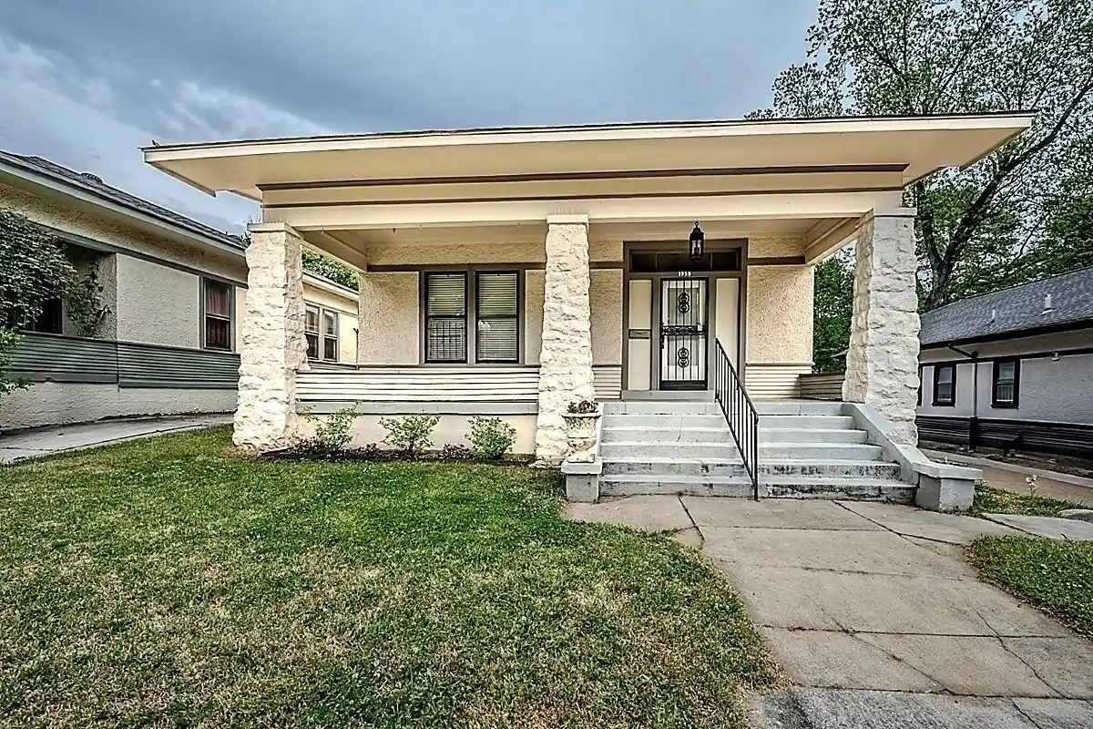 1st image of 1930 Walker Ave, Memphis, TN 38104 | MLS# 10219271