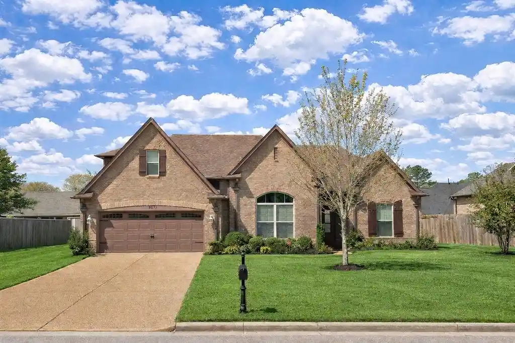 Photo 1 of Sale Pending at 5073 Silver Peak Cv, Memphis, TN 38125 | MLS# 10219325 | Listing updated on 2026-05-30