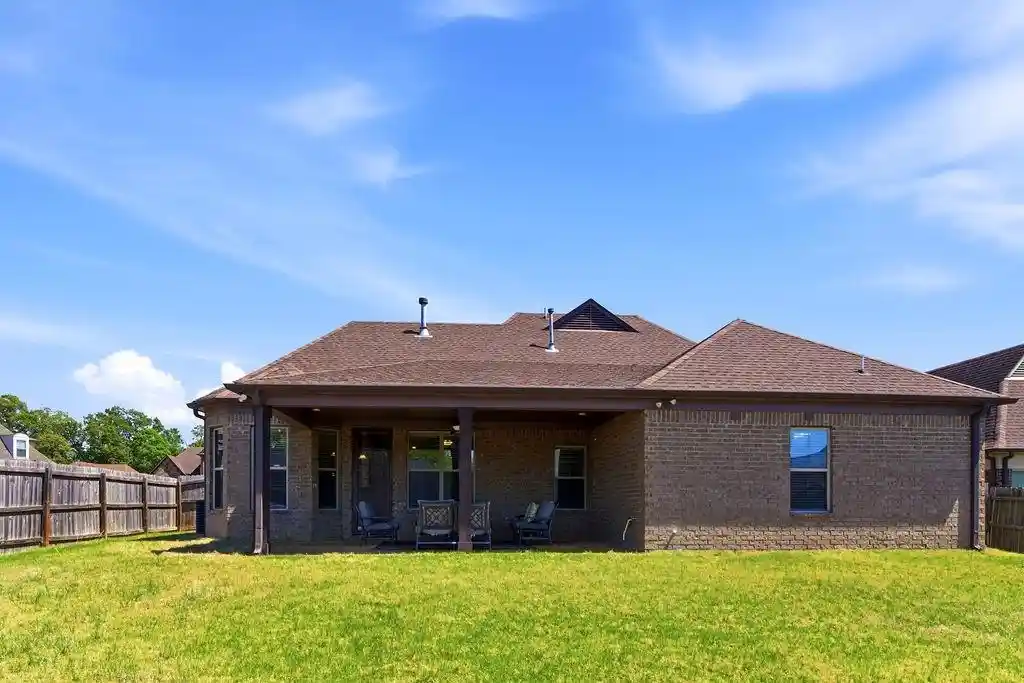 Photo 4 of Sale Pending at 5073 Silver Peak Cv, Memphis, TN 38125 | MLS# 10219325 | Listing updated on 2026-05-30