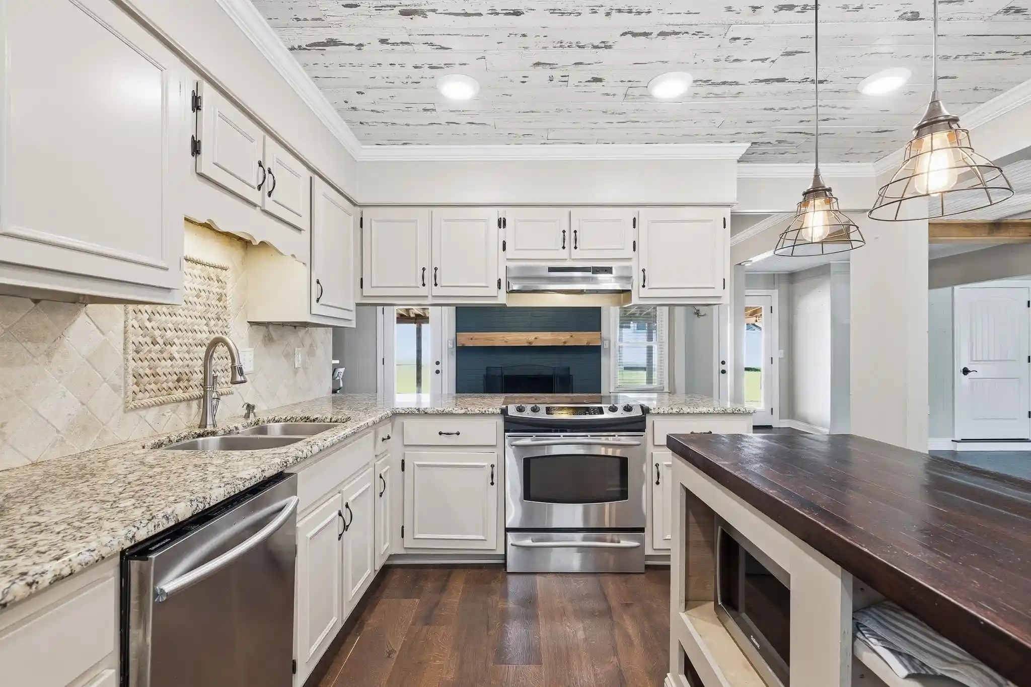 Homes for sale in Collierville, TN | 1234 Greenview Rd, Collierville, TN 38017 | MLS# 10219356