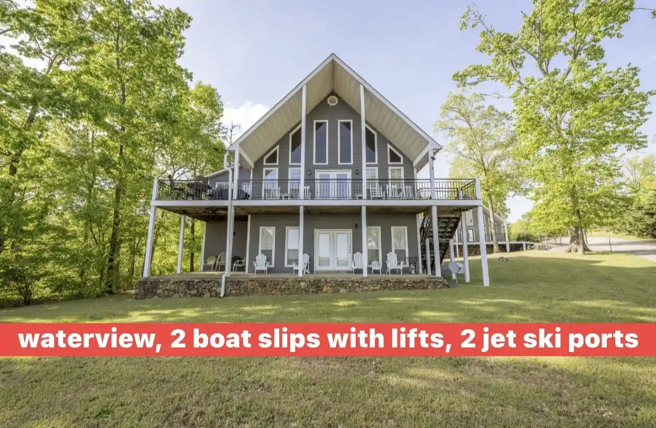 1st image of 390 Quarry Hollow Pt, Savannah, TN 38372 | MLS# 10219400