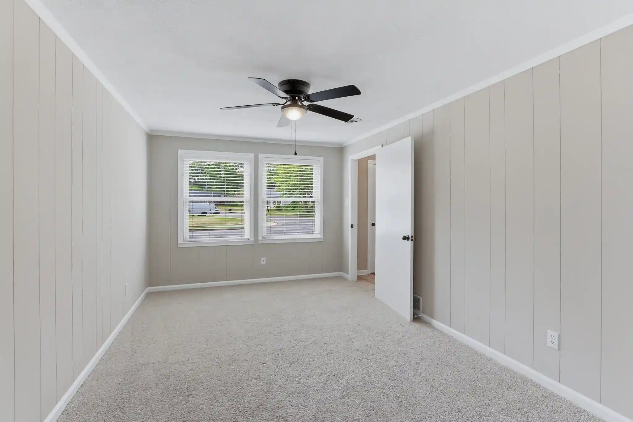 Photo 2 of Single family home for sale at 312 N Fernway Rd, Memphis, TN 38117 | MLS# 10219435 | Listing updated on 2026-09-17