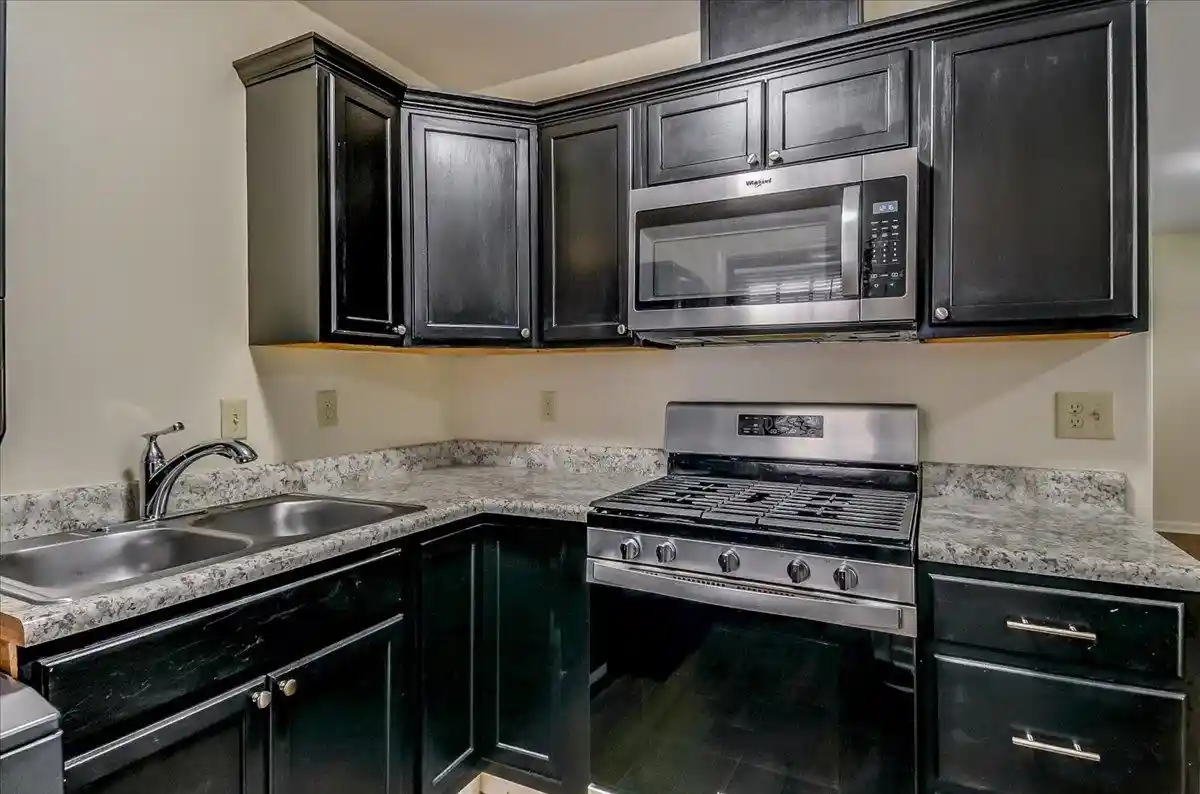 3rd image of 1411 Roberts Rd, Memphis, TN 38106 | MLS# 10219464