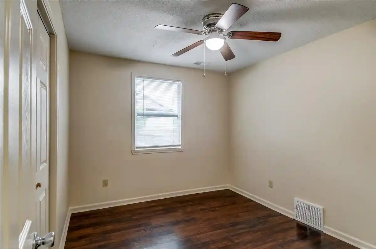 4th image of 1411 Roberts Rd, Memphis, TN 38106 | MLS# 10219464