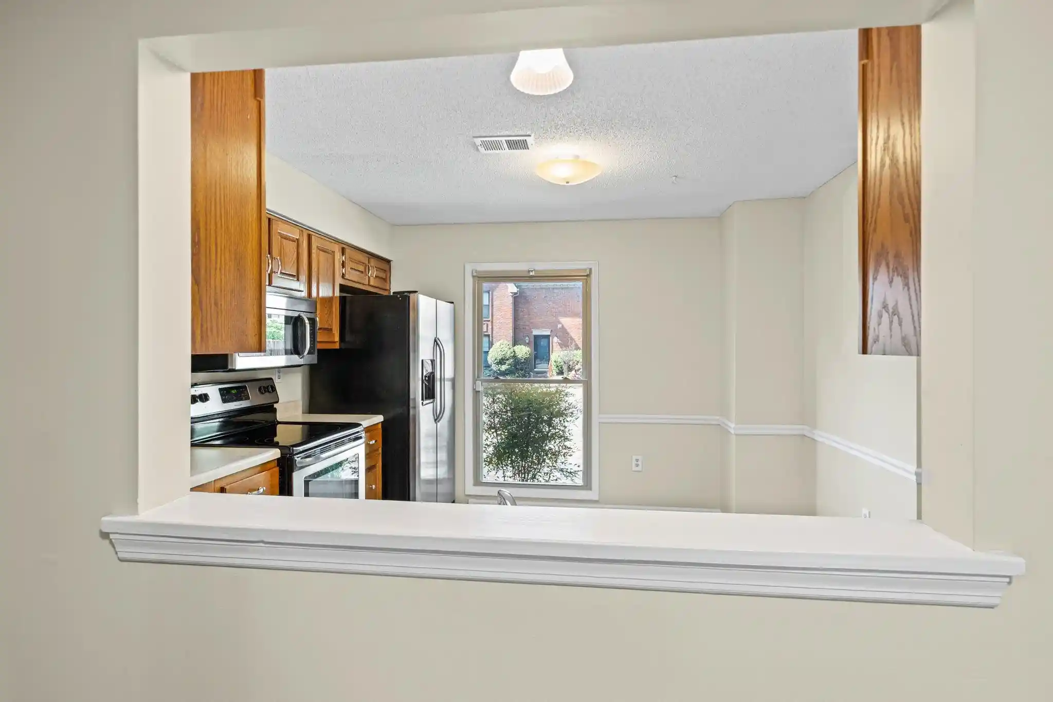 4th image of 1040 Park Court Dr, Memphis, TN 38119 | MLS# 10219500