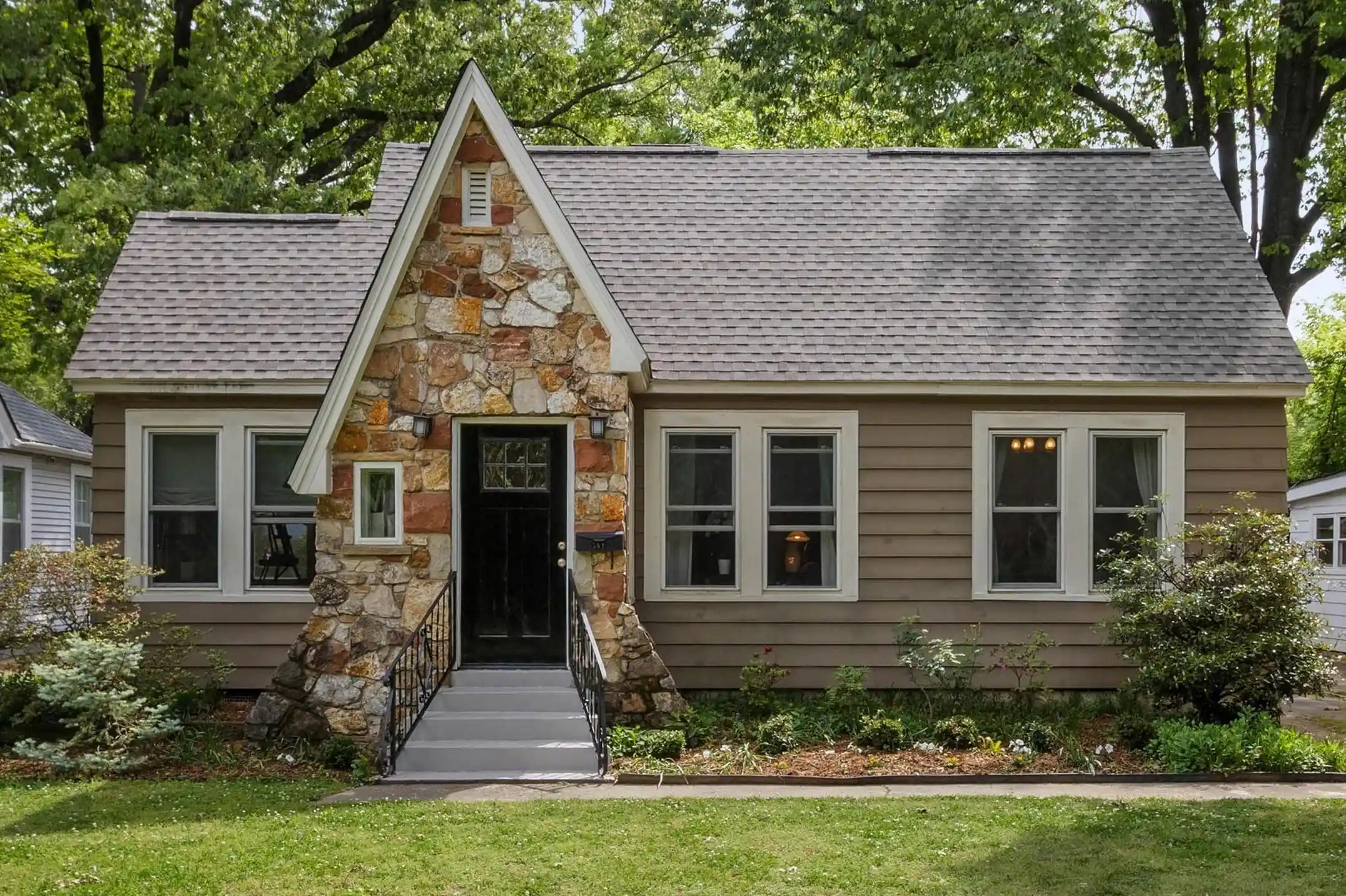 Photo 1 of Single family home for sale at 564 Alexander St, Memphis, TN 38111 | MLS# 10219510 | Listing updated on 2026-09-10
