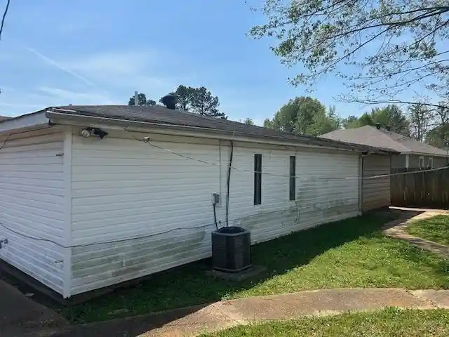 Homes for sale in Memphis, TN | 386 Mcfarland Dr, Memphis, TN 38109 | MLS# 10219517