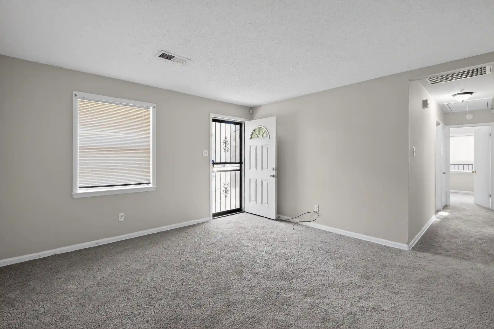 4th image of 721 Western Park Dr, Memphis, TN 38109 | MLS# 10219553