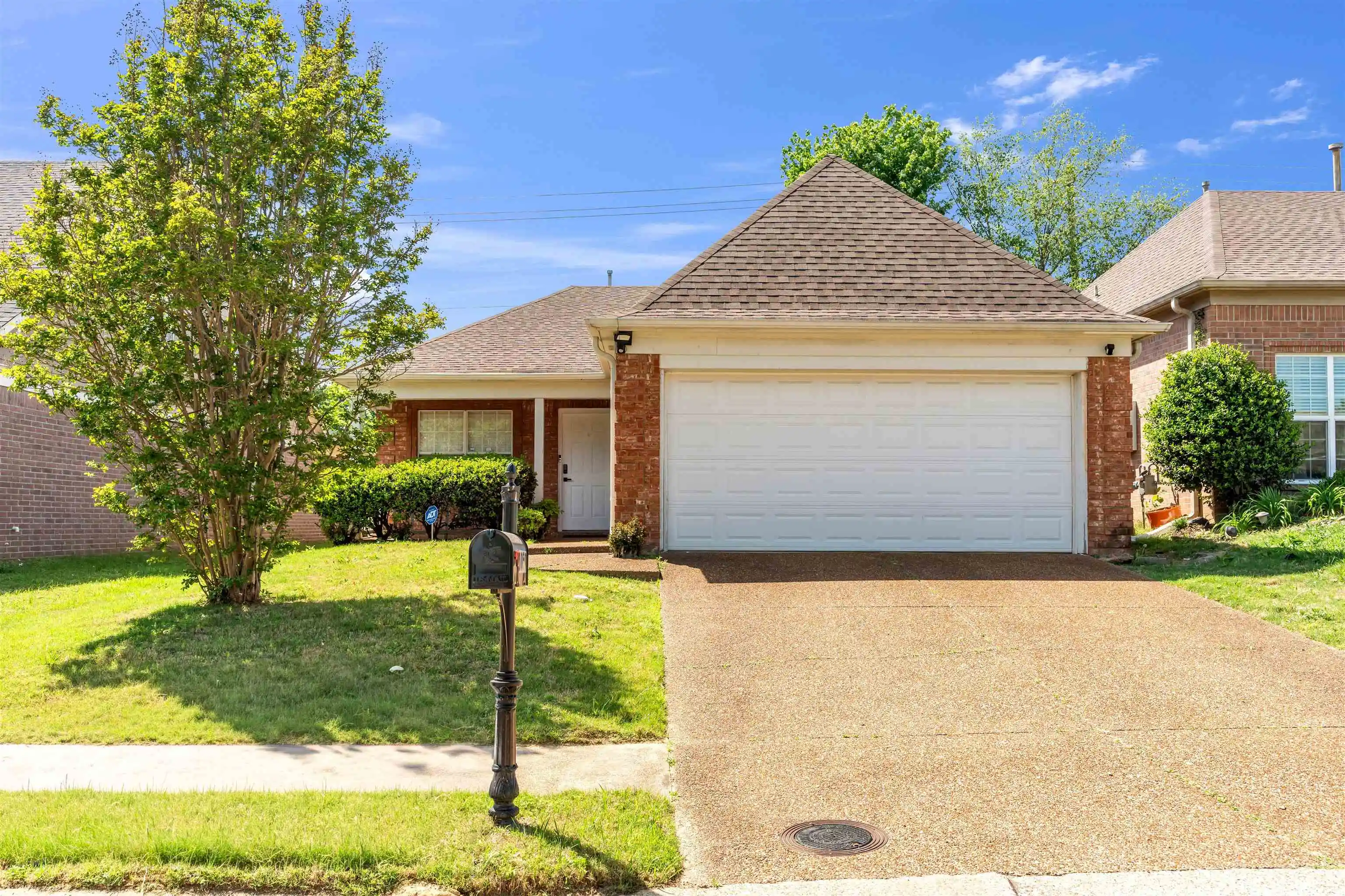 Homes for sale in Cordova, TN | 1059 Cross Meadow Rd, Cordova, TN 38018 | MLS# 10219572