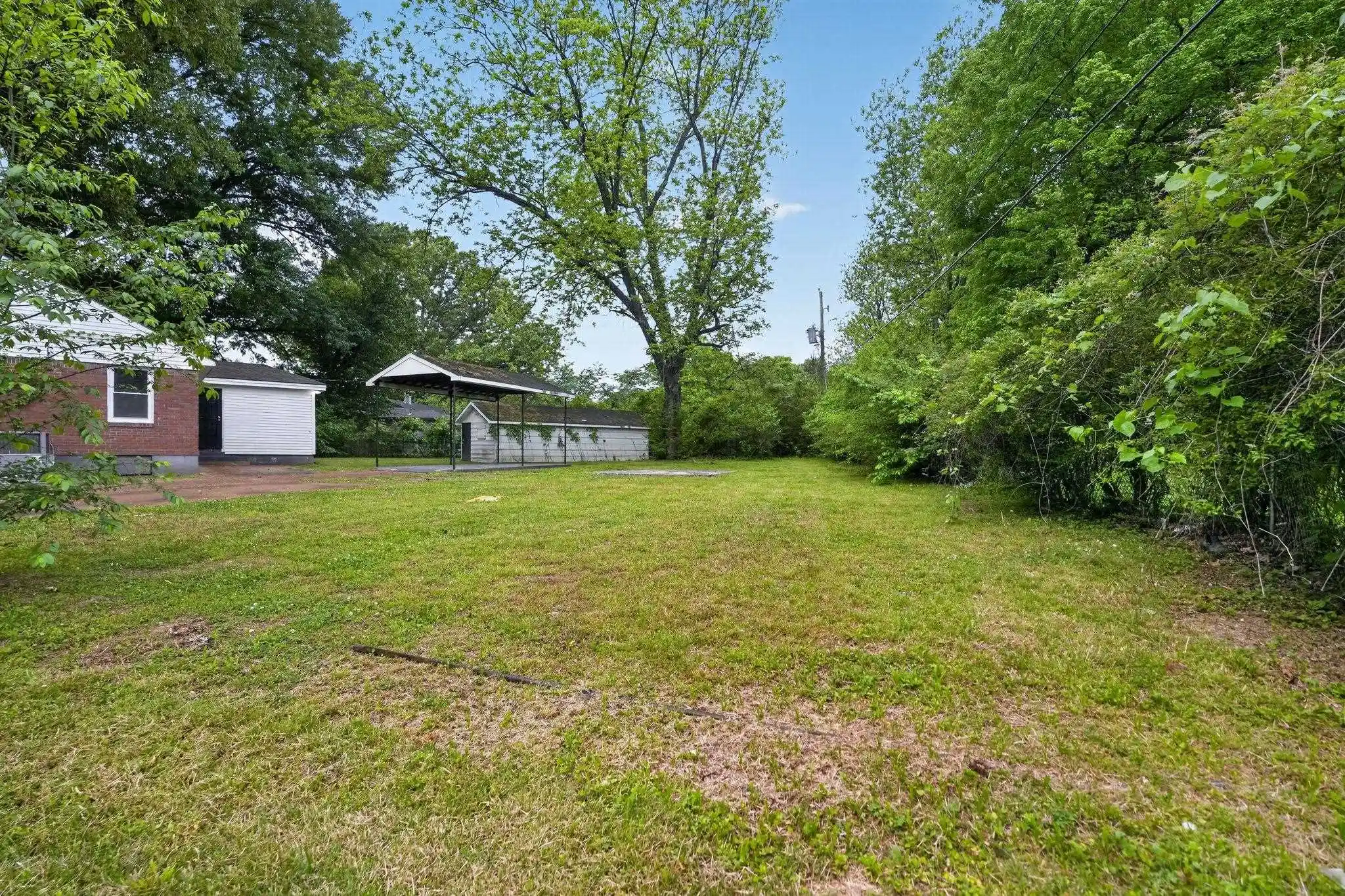 Homes for sale in Memphis, TN | 4067 Grantham Rd, Memphis, TN 38109 | MLS# 10219584