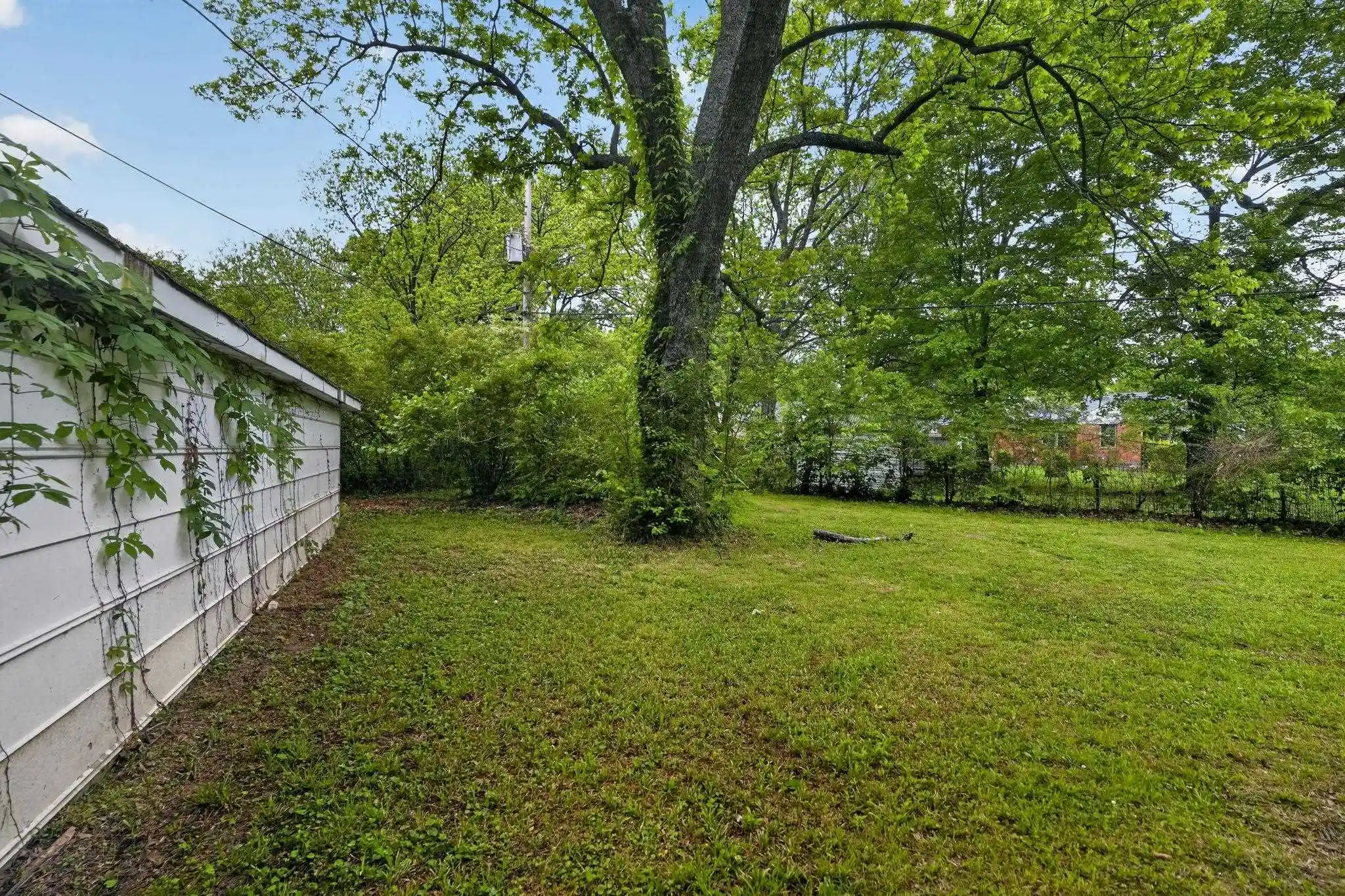 Homes for sale in Memphis, TN | 4067 Grantham Rd, Memphis, TN 38109 | MLS# 10219584