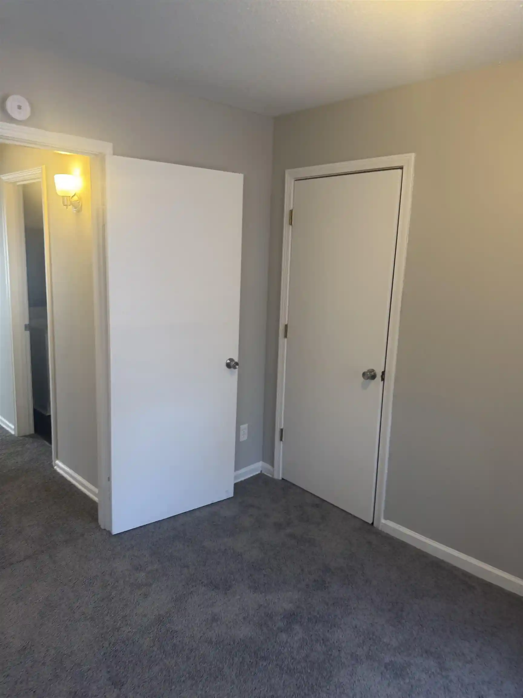 9th image of 996 University St, Memphis, TN 38107 | MLS# 10219661