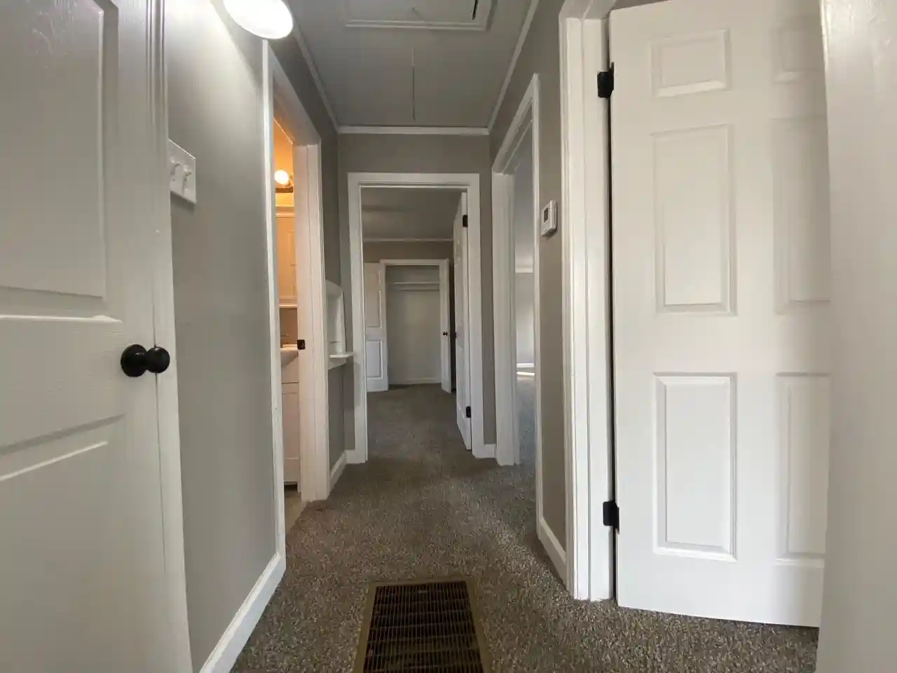 14th image of 516 Jeanne Dr, Memphis, TN 38109 | MLS# 10219710
