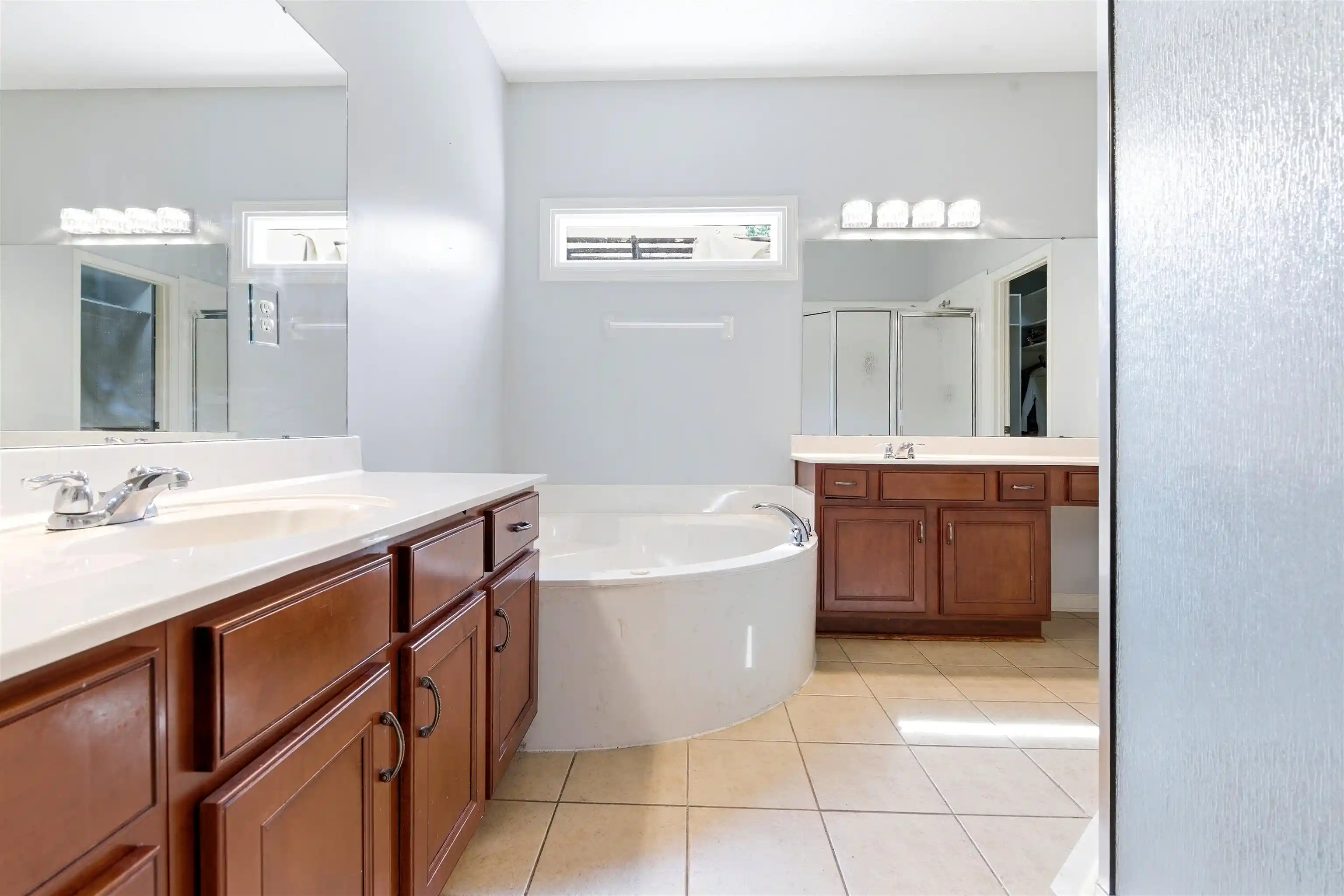 2nd image of 4669 Shira Dr, Bartlett, TN 38002 | MLS# 10219797