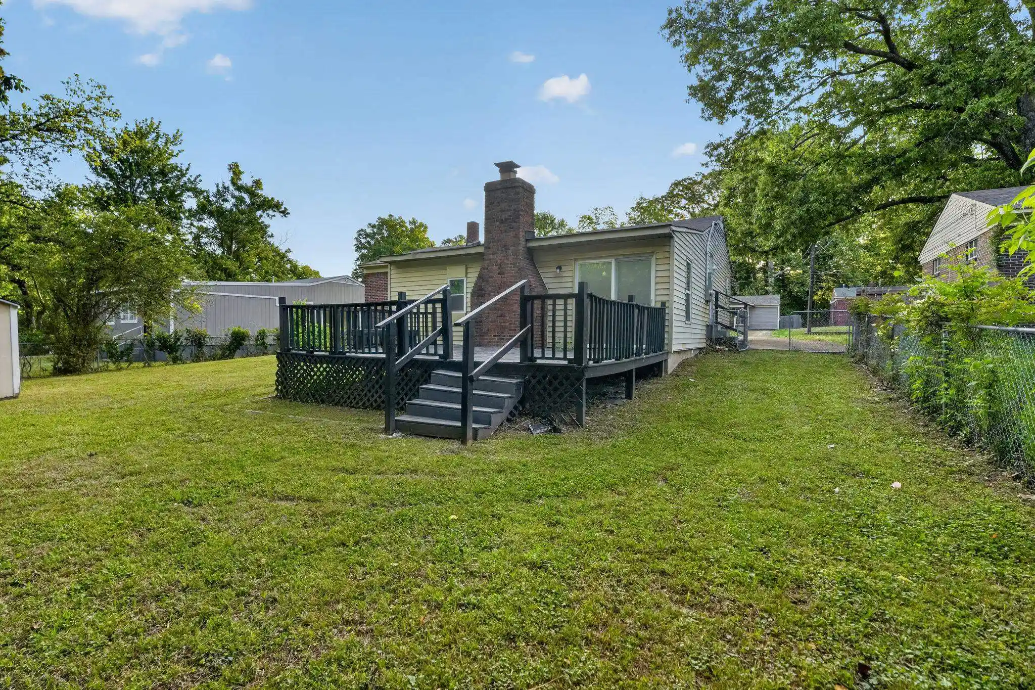 Photo 3 of Single Family Residence at 3603 England St, Memphis, TN 38127 | MLS# 10219839 | | Sold on 2026-09-11