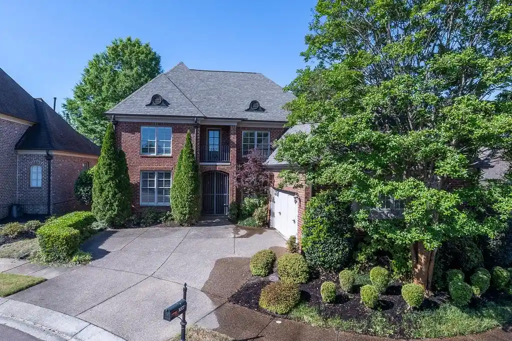 1st image of 3077 Poplar Grove Ln, Germantown, TN 38139 | MLS# 10219936